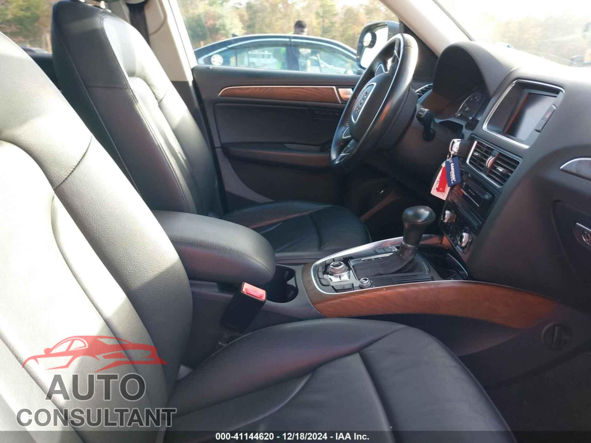AUDI Q5 2013 - WA1LFAFP5DA078547