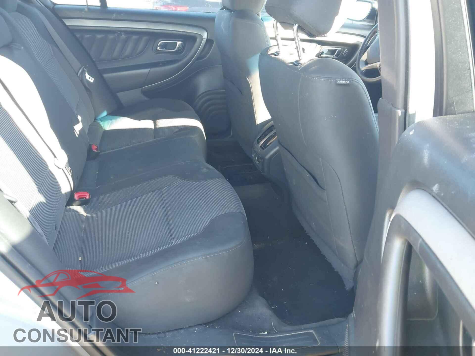 FORD TAURUS 2015 - 1FAHP2E81FG192544