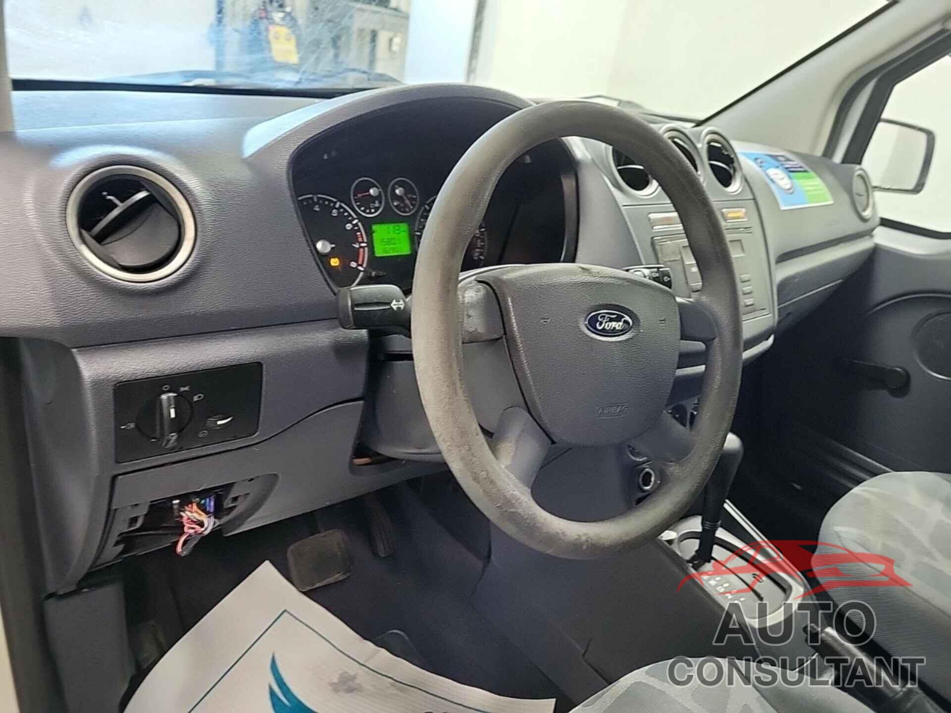 FORD TRANSIT CONNECT 2010 - NM0KS9AN6AT036306