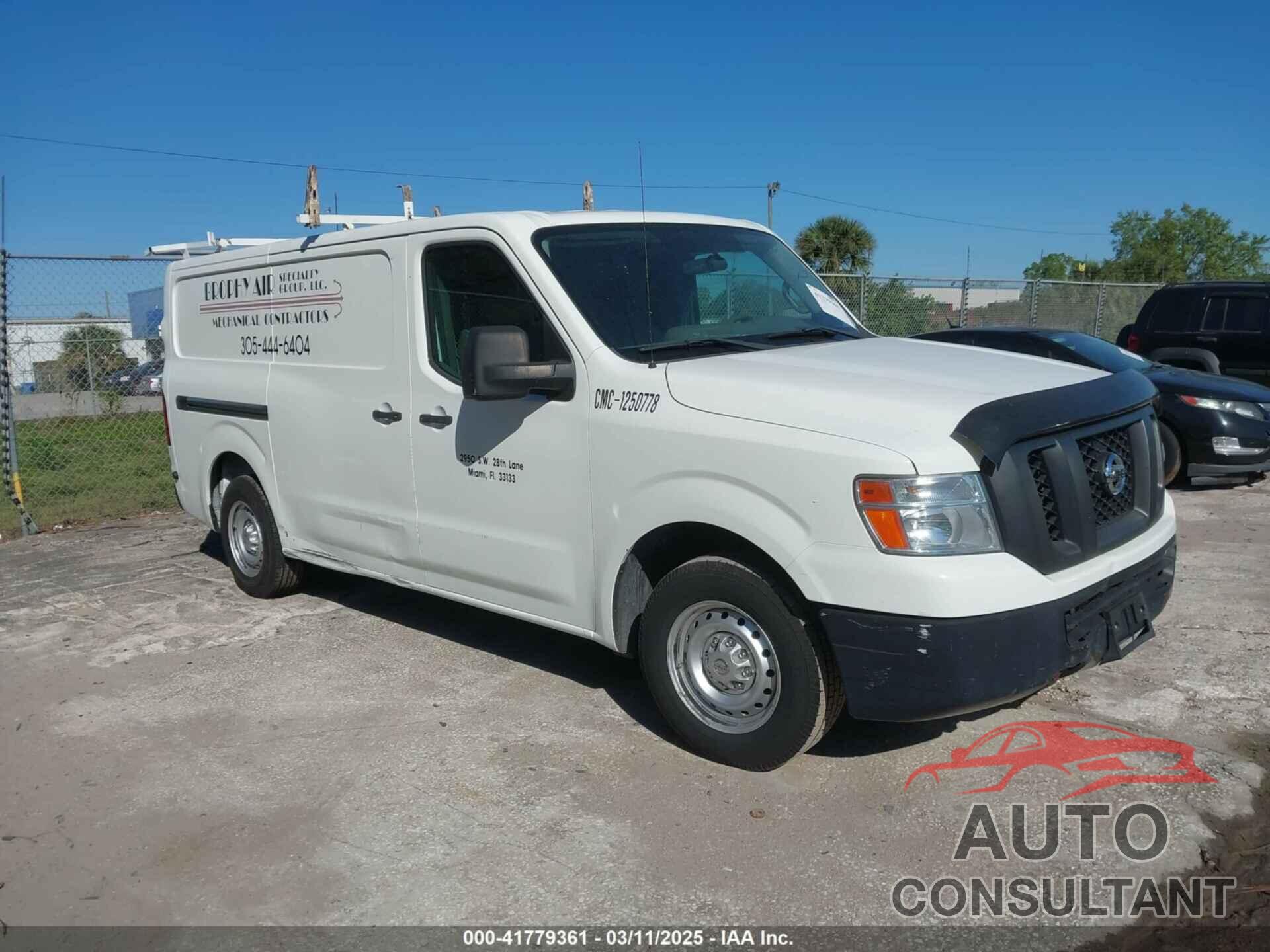 NISSAN NV CARGO NV1500 2014 - 1N6BF0KM4EN100049