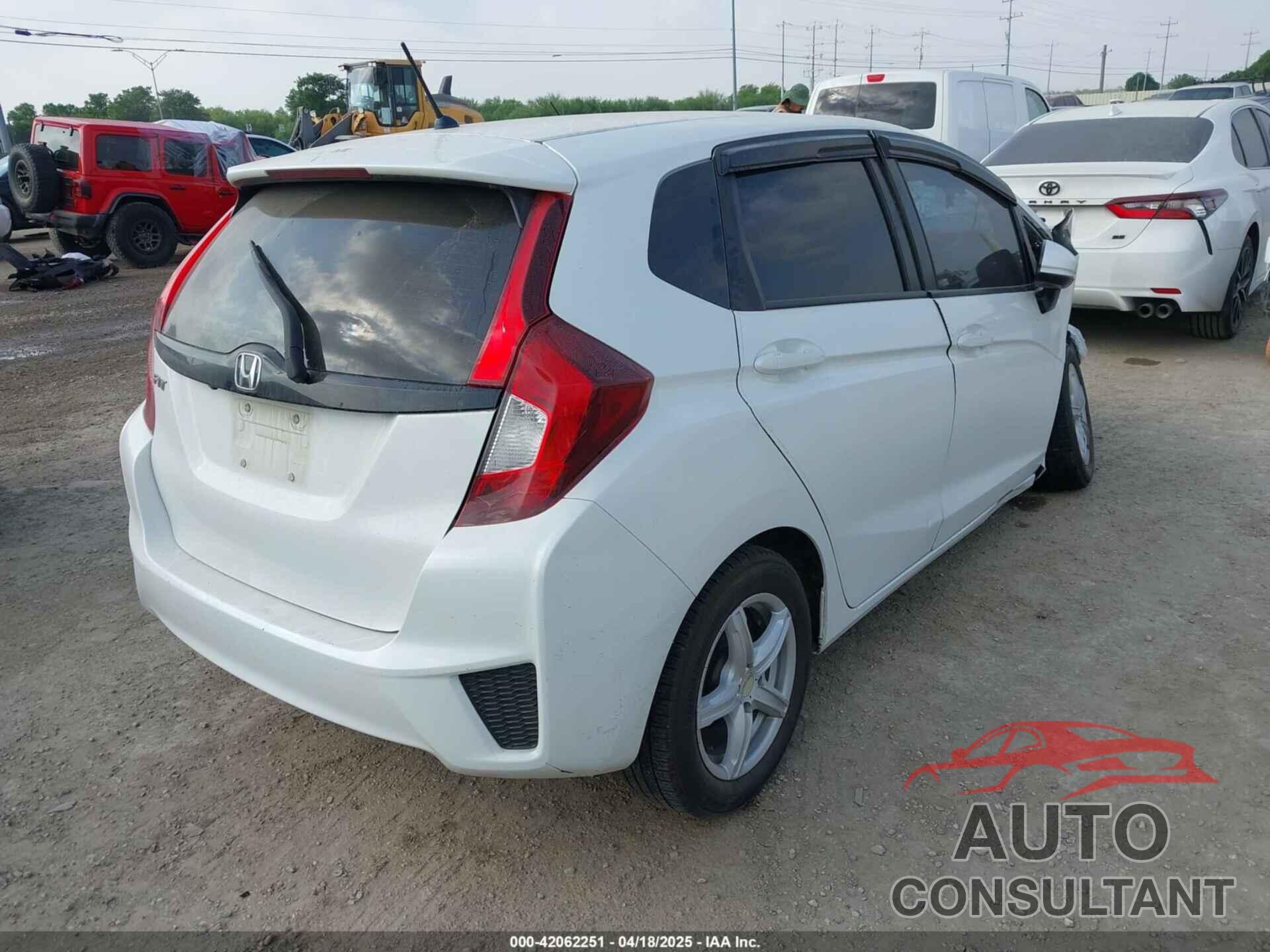 HONDA FIT 2017 - JHMGK5H55HS012374