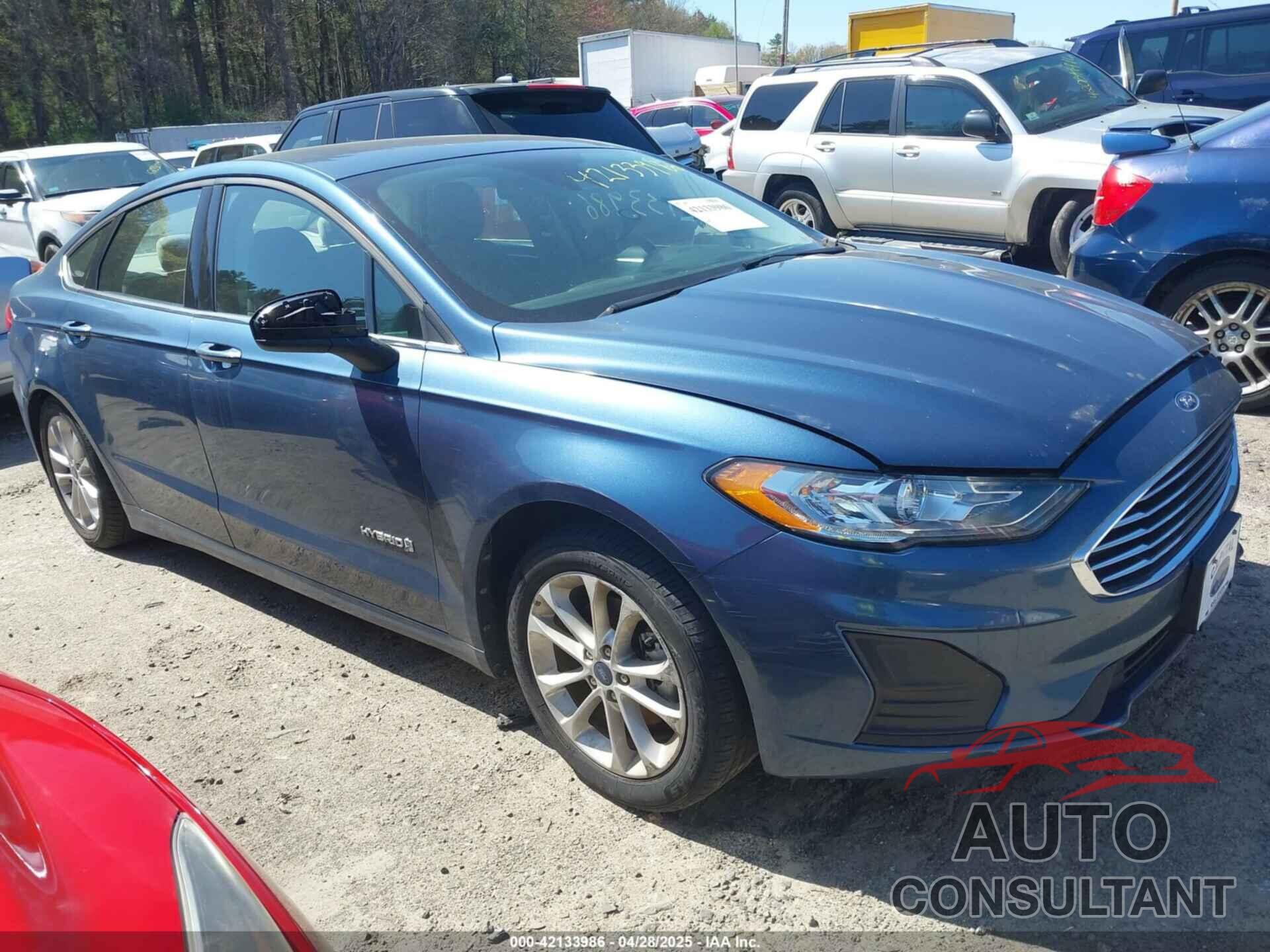 FORD FUSION HYBRID 2019 - 3FA6P0LU3KR204076