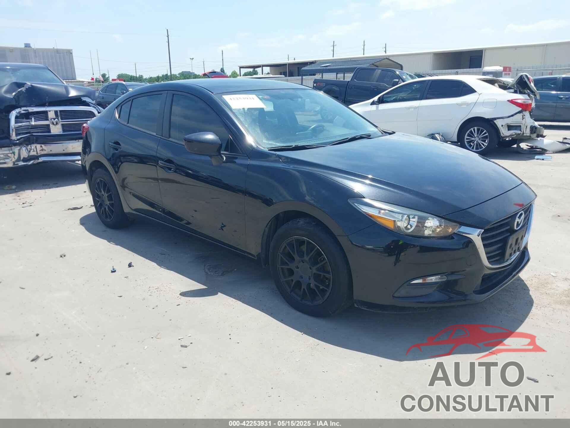 MAZDA MAZDA3 2017 - 3MZBN1U78HM108301