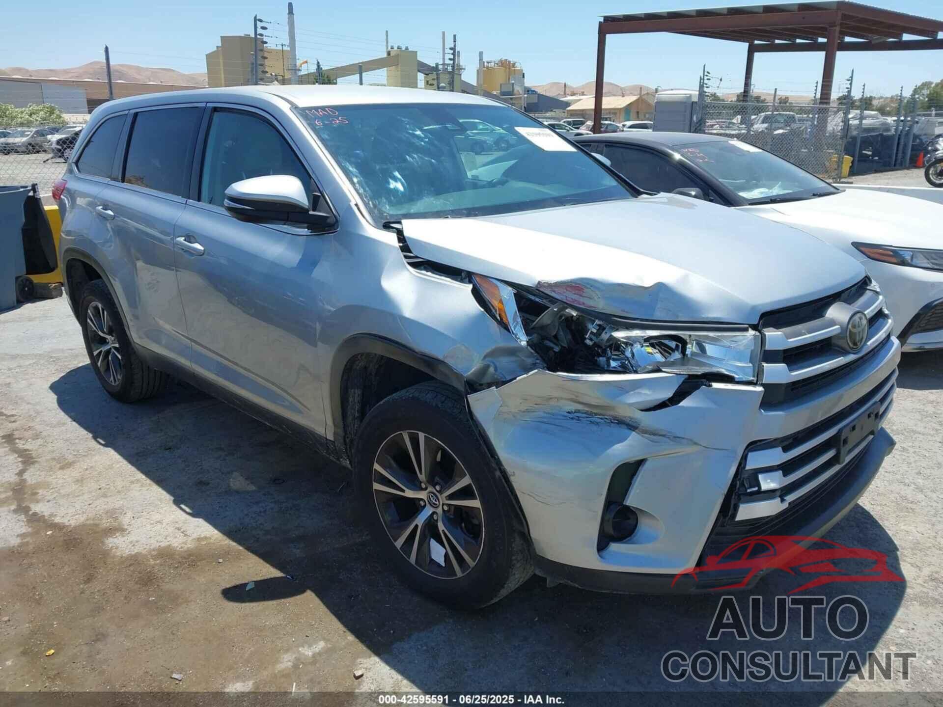 TOYOTA HIGHLANDER 2019 - 5TDZZRFH9KS309531