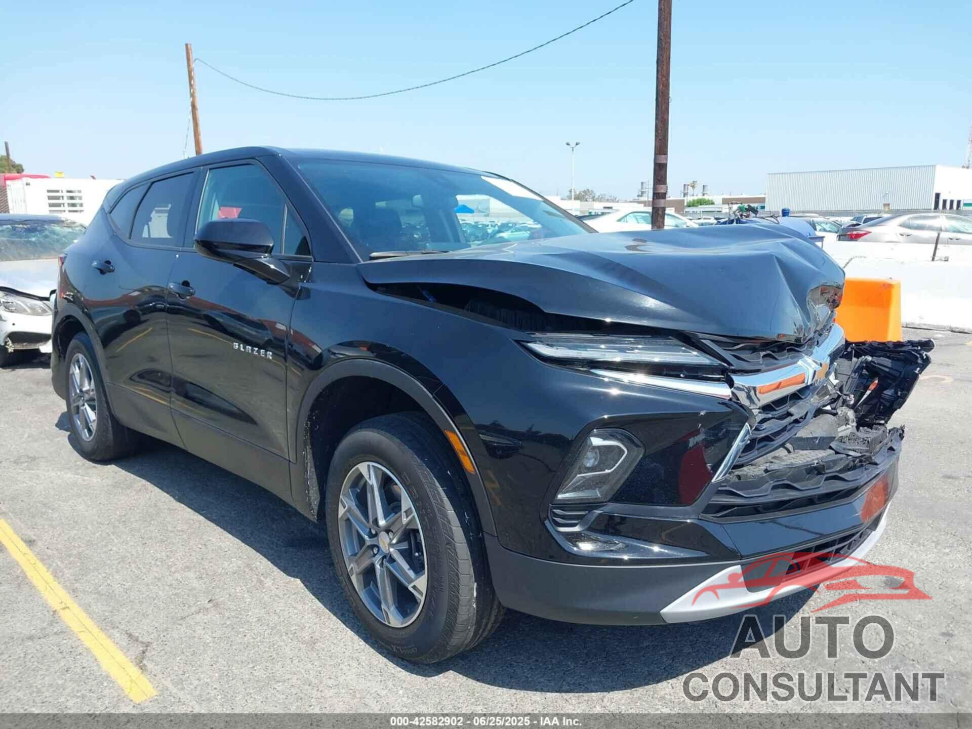 CHEVROLET BLAZER 2023 - 3GNKBCR43PS161897