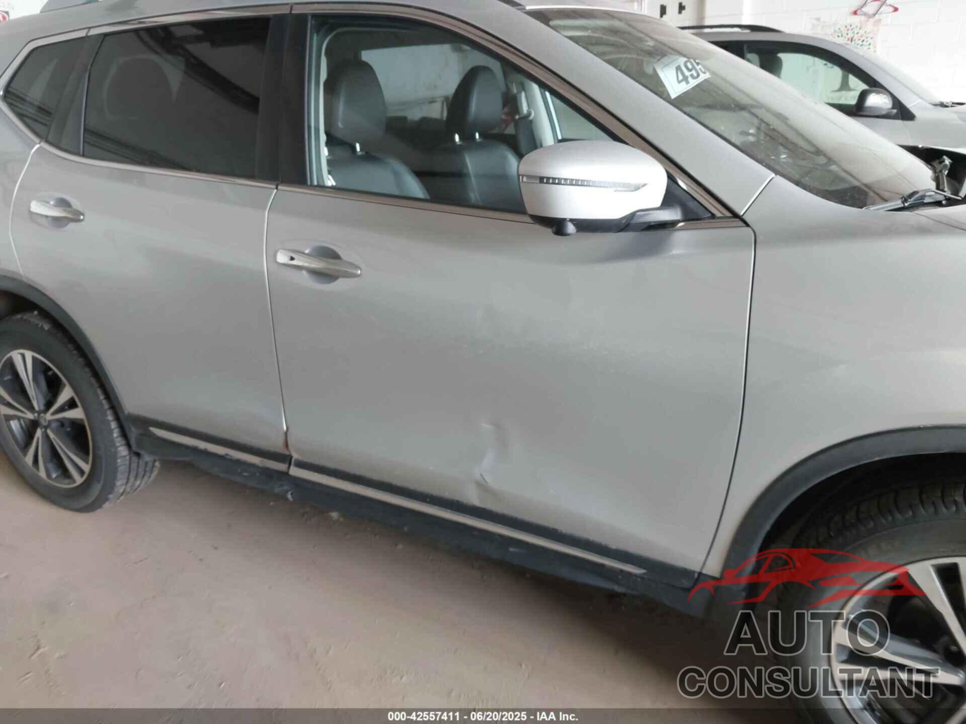NISSAN ROGUE 2018 - JN8AT2MV6JW322349