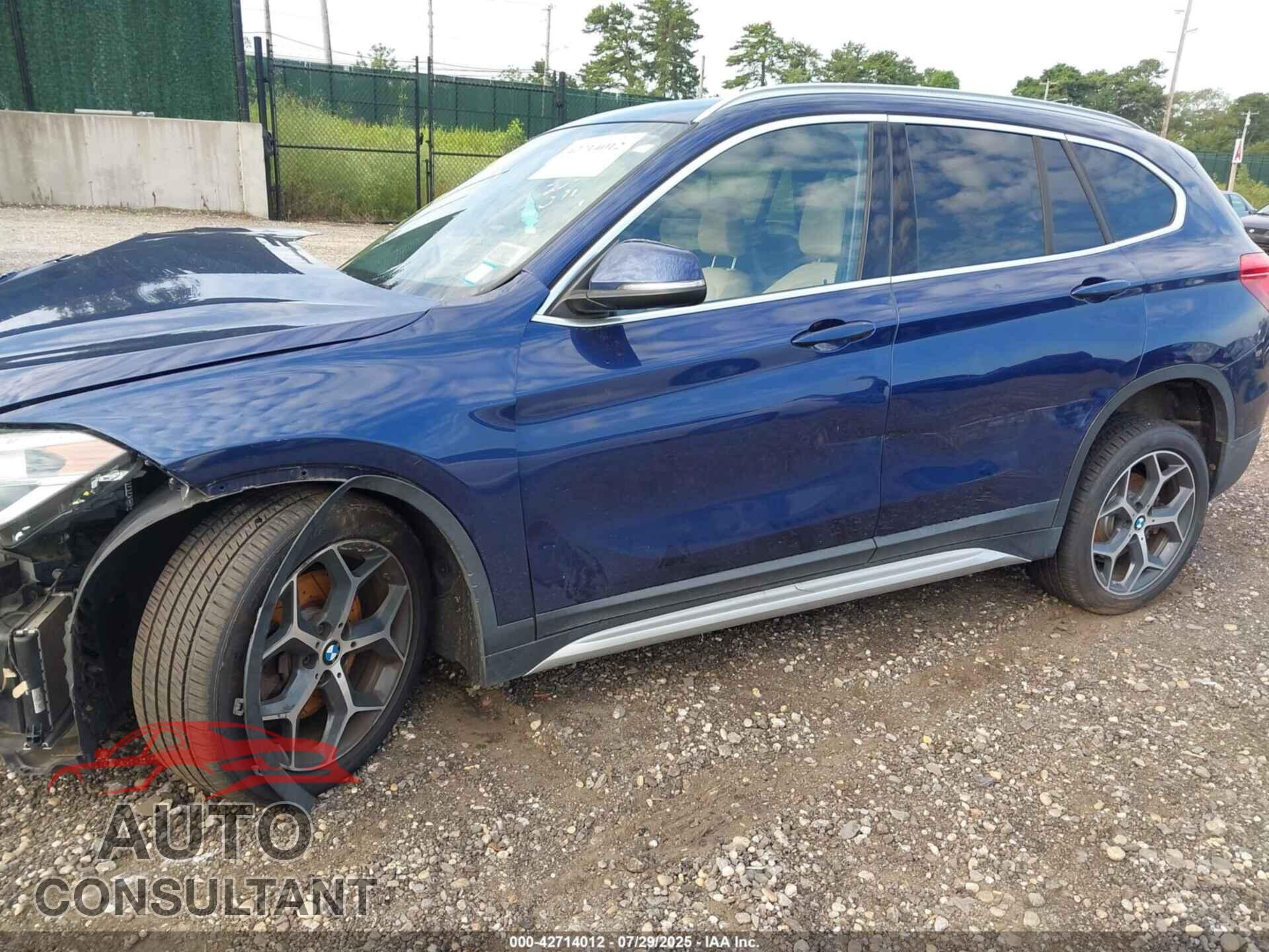 BMW X1 2017 - WBXHT3C31H5F78534