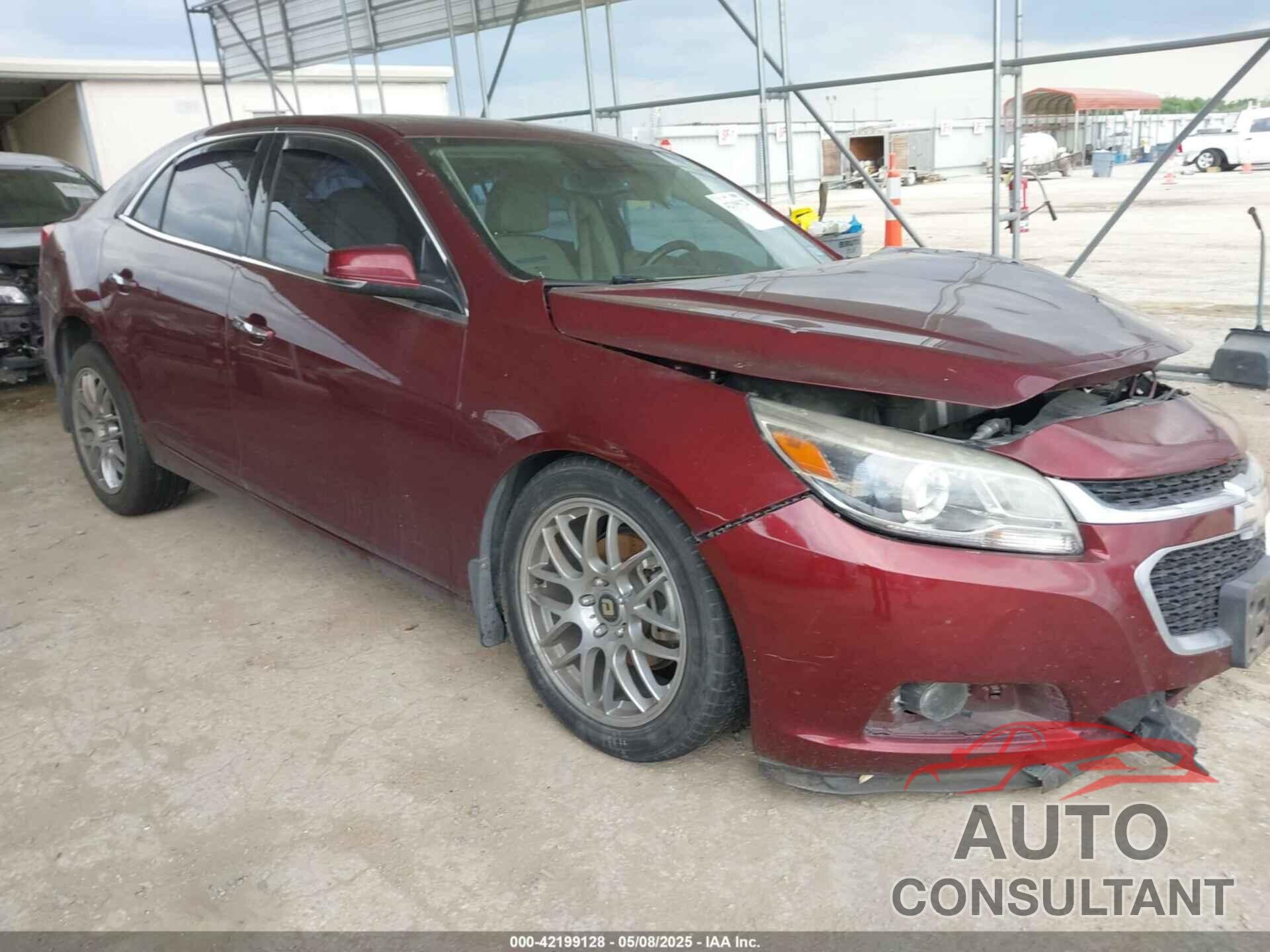CHEVROLET MALIBU 2015 - 1G11F5SL2FF104771