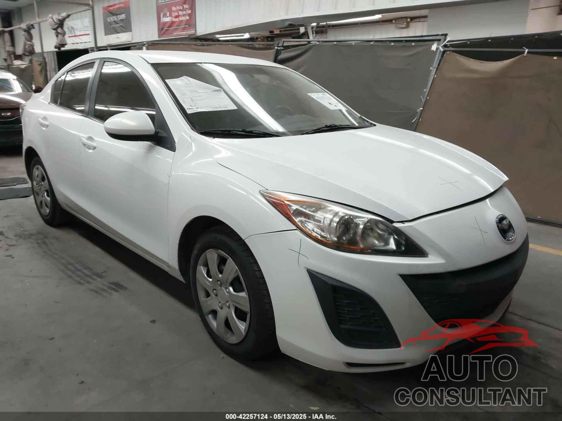 MAZDA MAZDA3 2011 - JM1BL1UG7B1498871