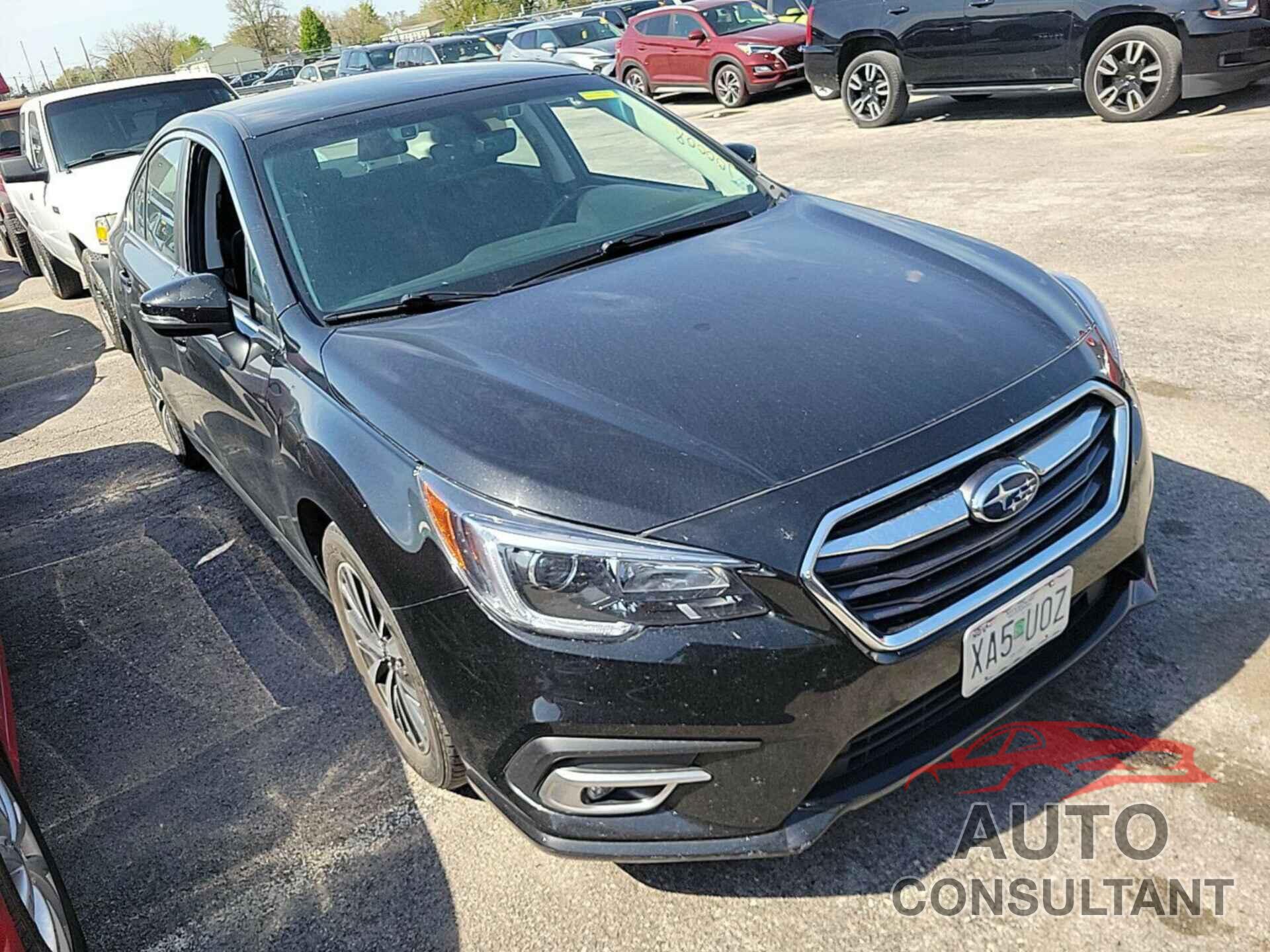SUBARU LEGACY 2019 - 4S3BNAF64K3015372