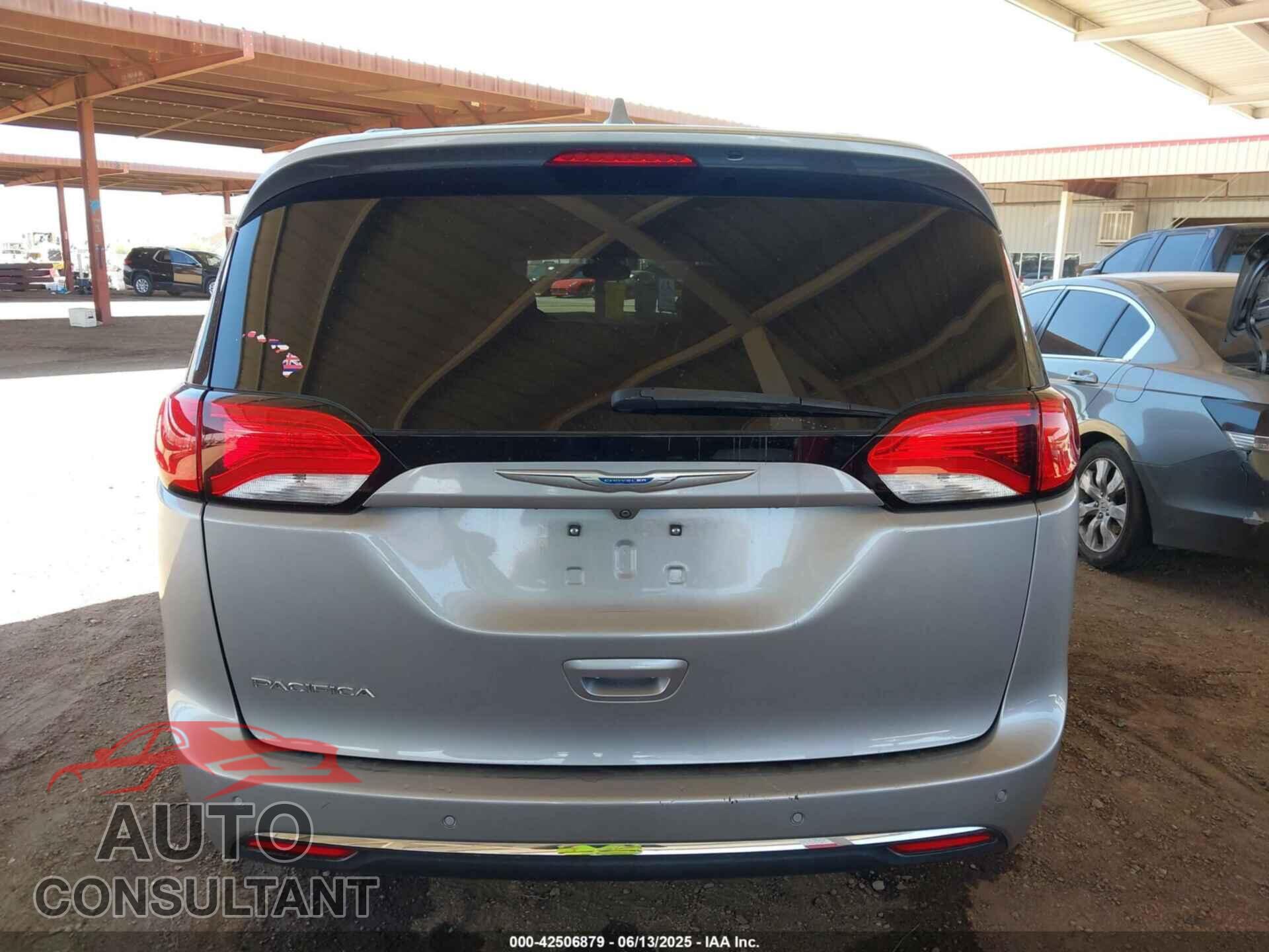 CHRYSLER PACIFICA 2017 - 2C4RC1BG2HR702336