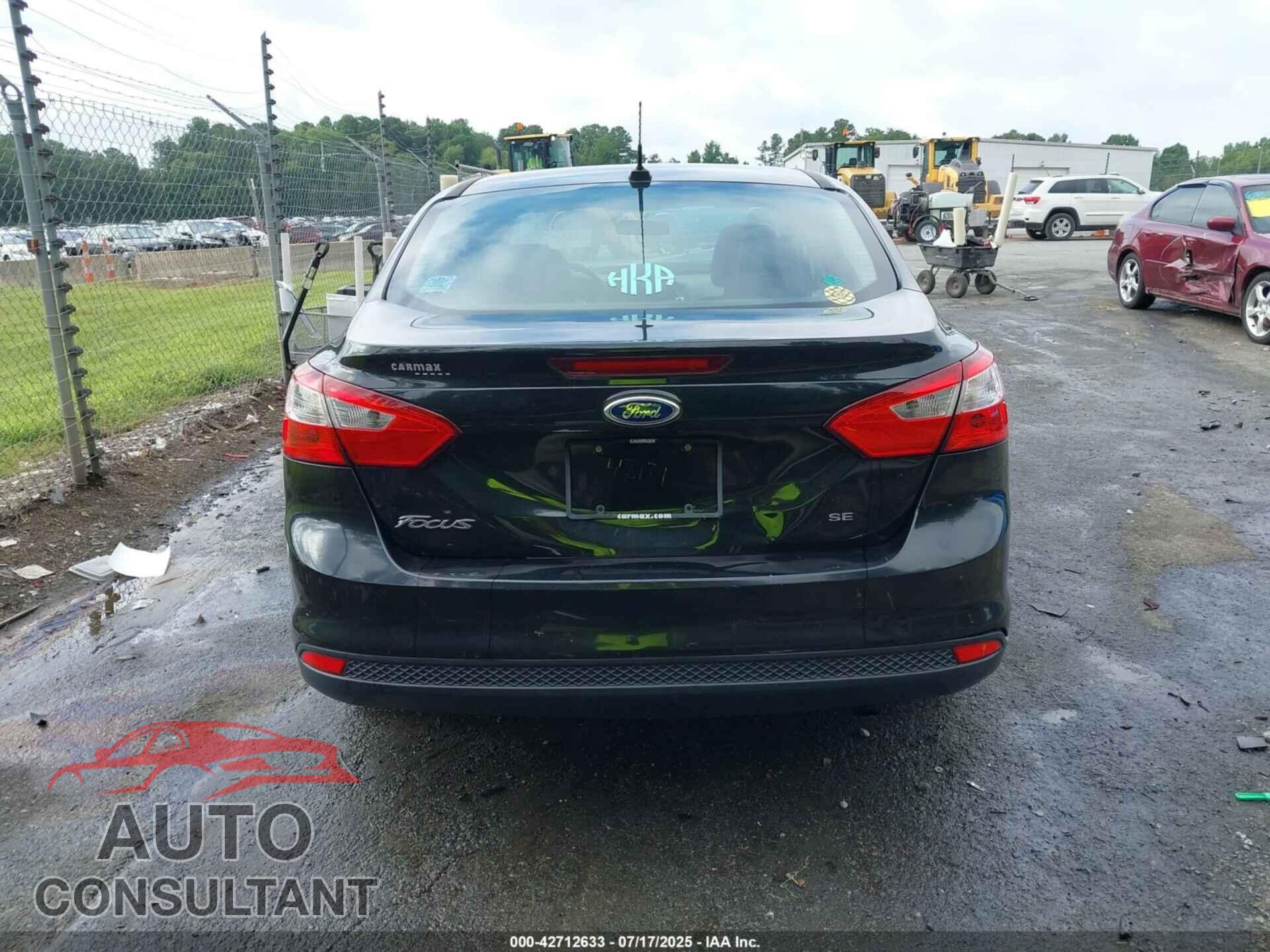 FORD FOCUS 2014 - 1FADP3F24EL459101
