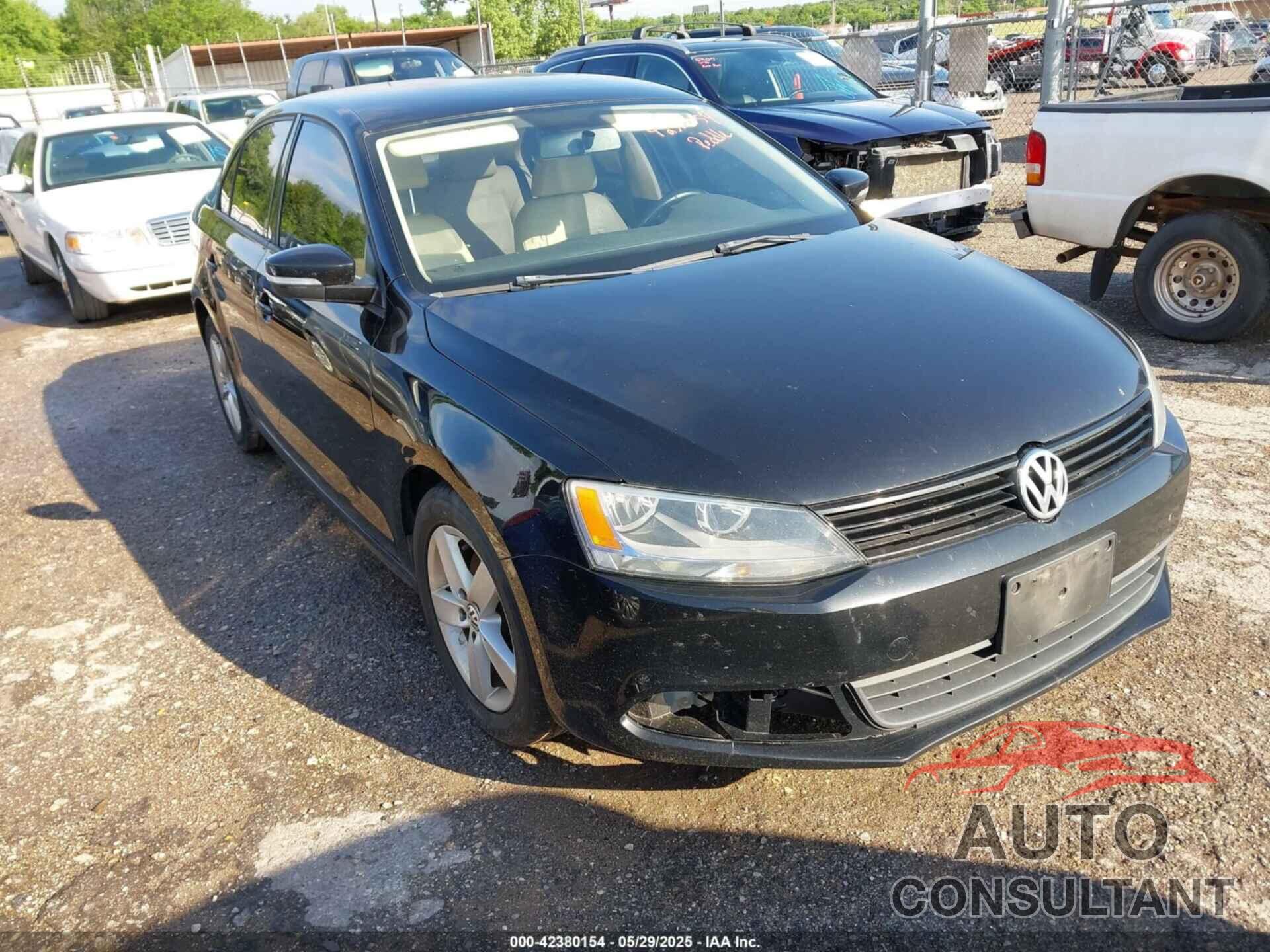 VOLKSWAGEN JETTA 2012 - 3VWLL7AJ3CM004336