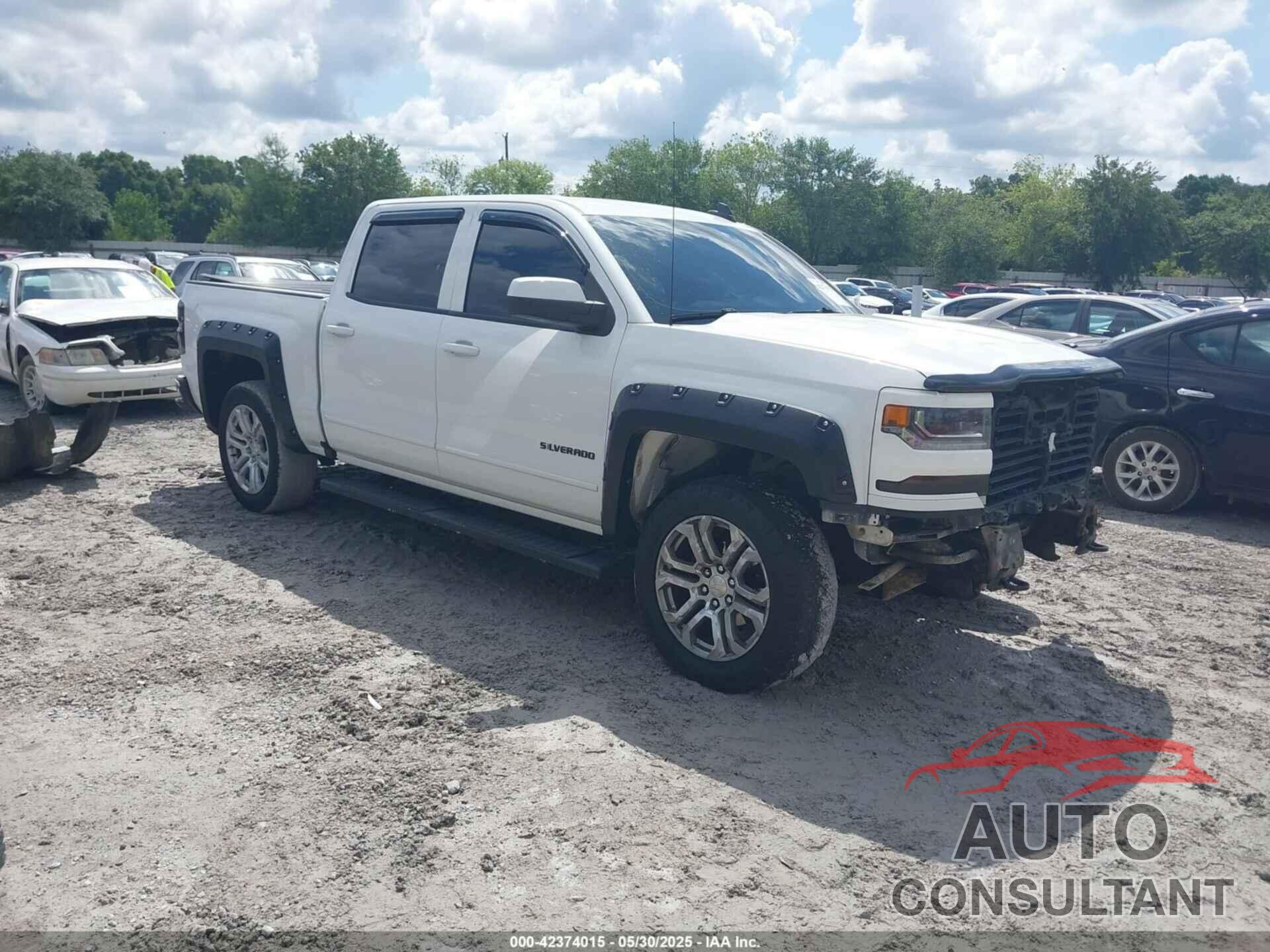 CHEVROLET SILVERADO 1500 2017 - 3GCUKREC5HG178271