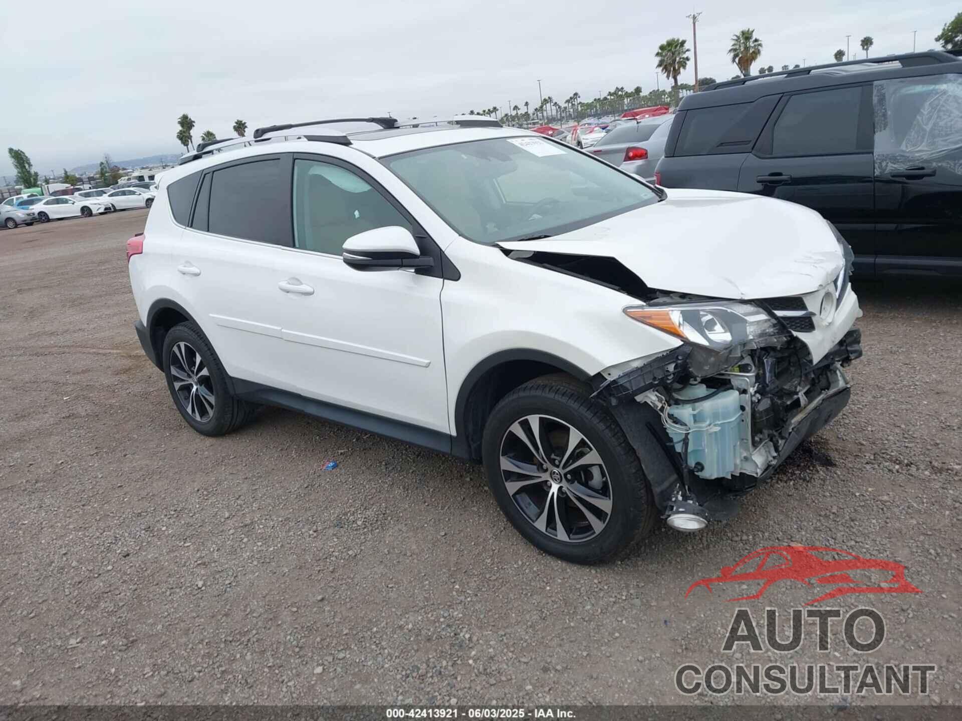 TOYOTA RAV4 2015 - 2T3YFREV6FW163105