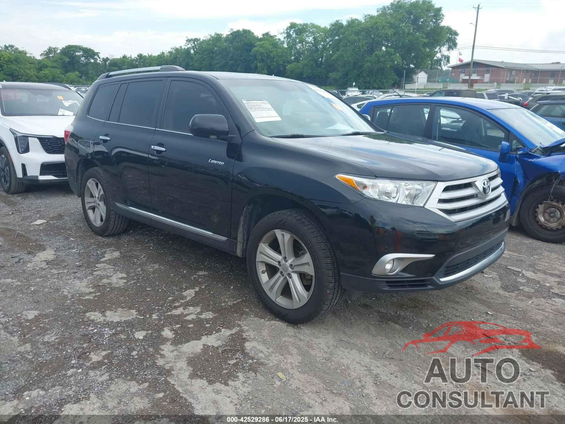 TOYOTA HIGHLANDER 2013 - 5TDYK3EH3DS120861