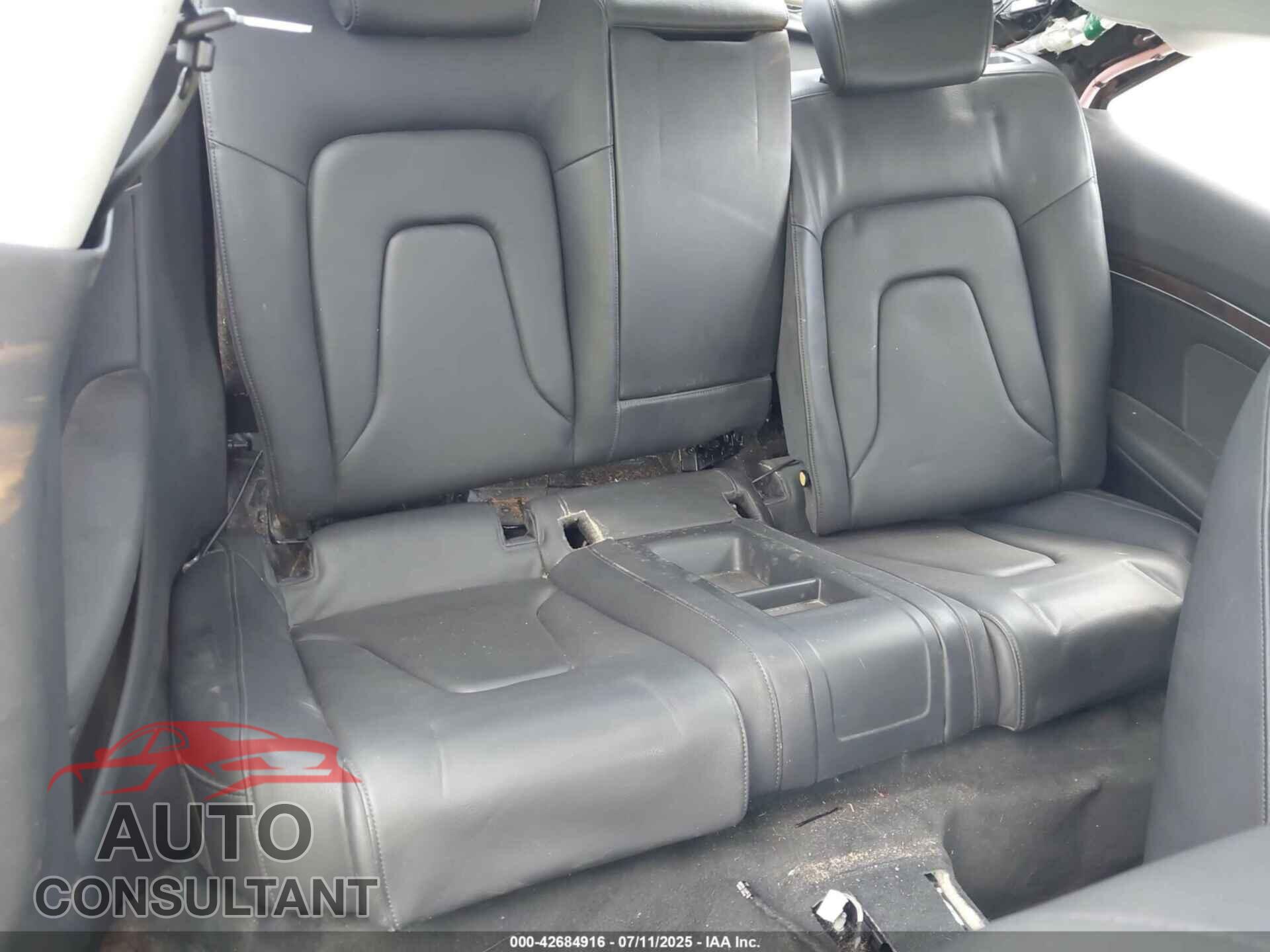 AUDI A5 2013 - WAUCFAFR7DA039284