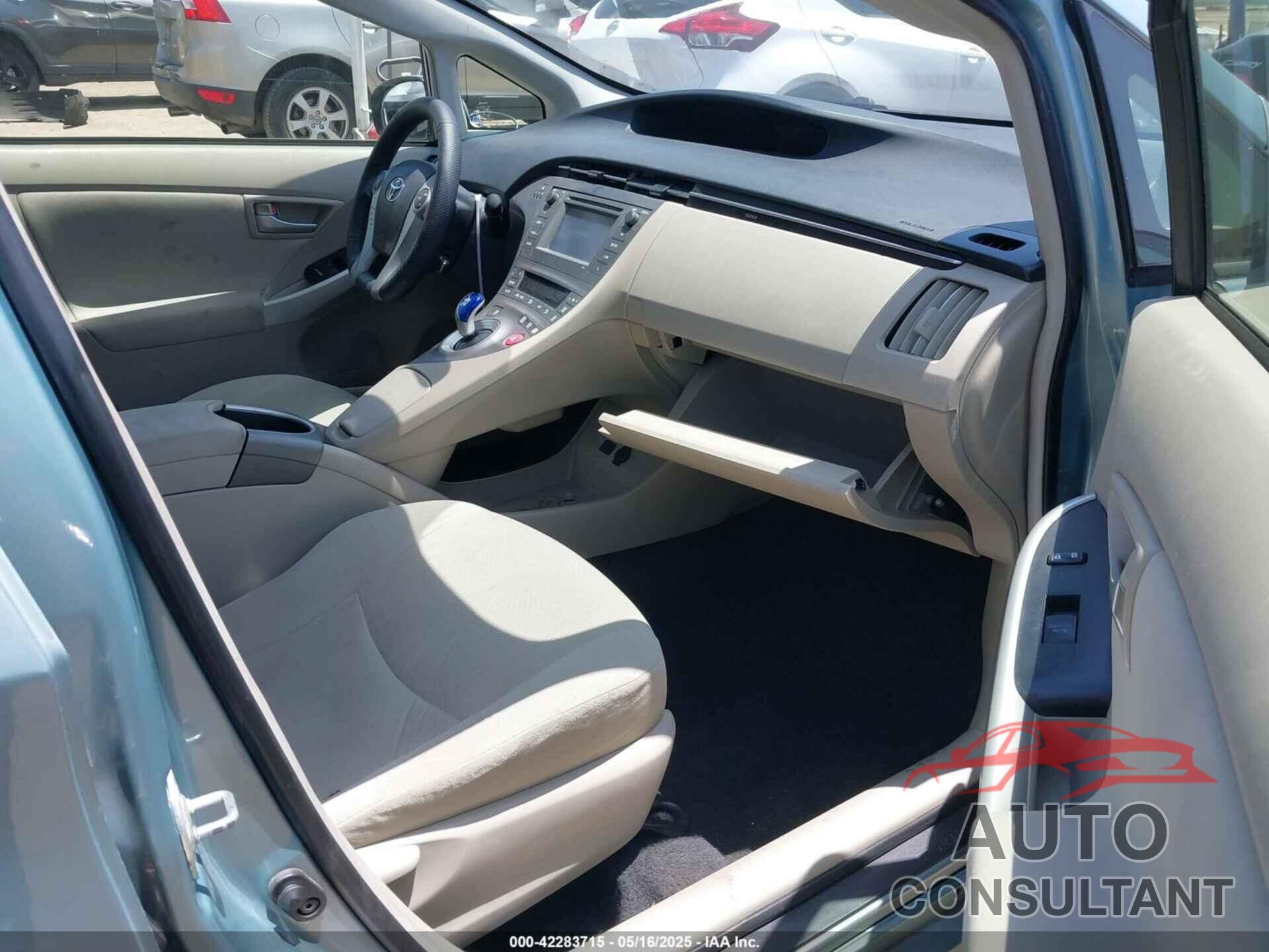 TOYOTA PRIUS 2015 - JTDKN3DUXF1950054