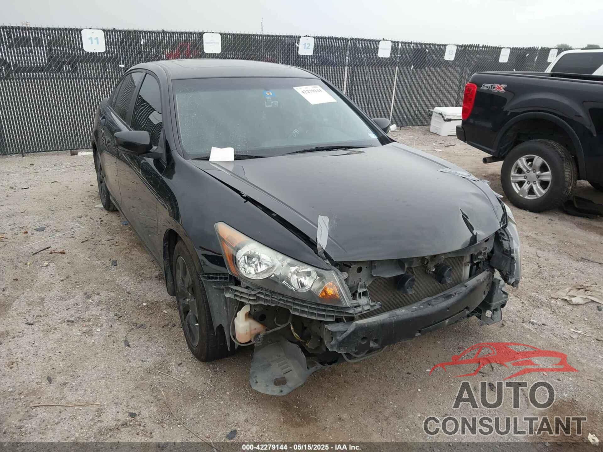 HONDA ACCORD 2010 - 1HGCP2F76AA004477