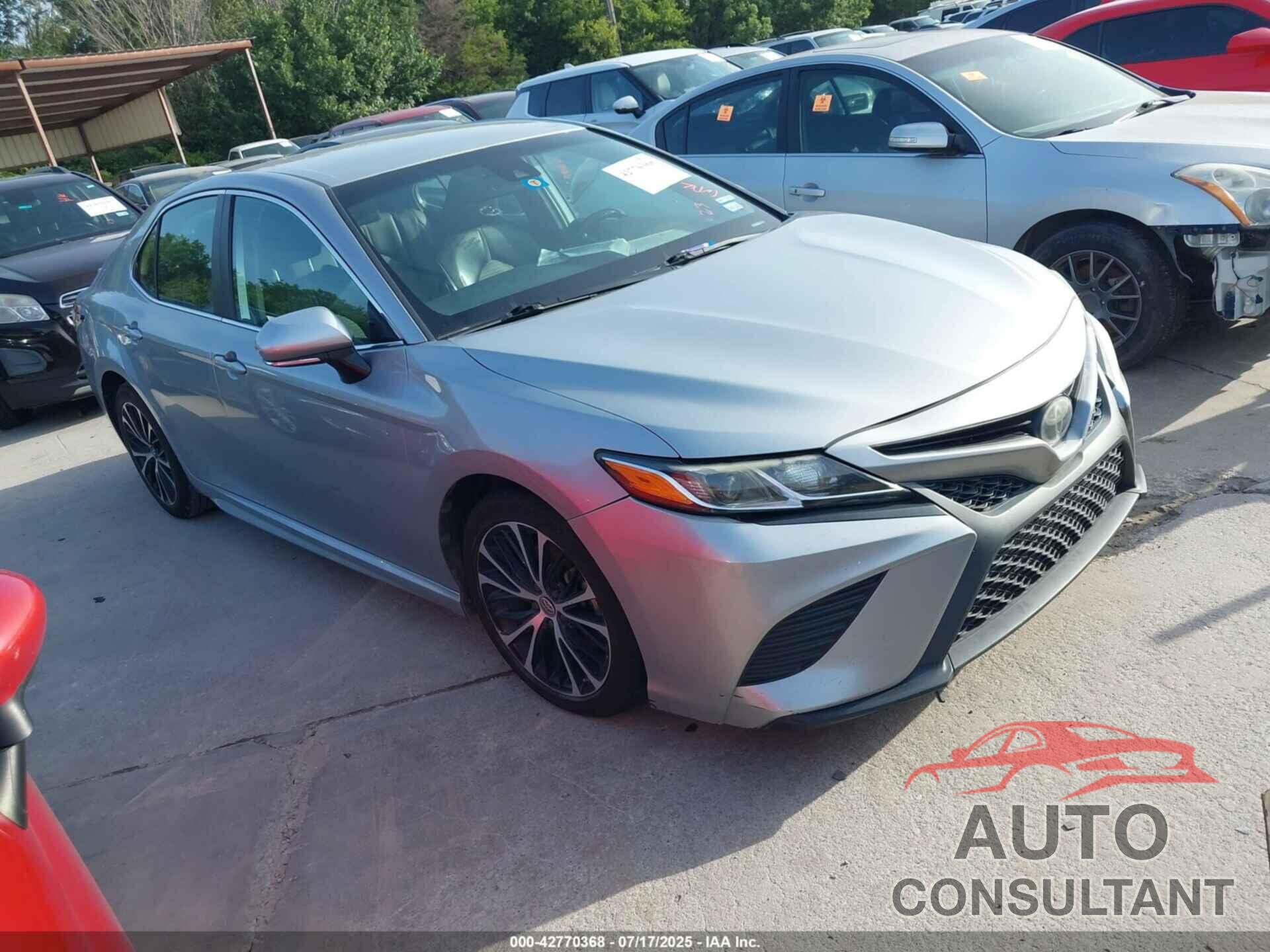 TOYOTA CAMRY 2019 - 4T1B11HK2KU181868