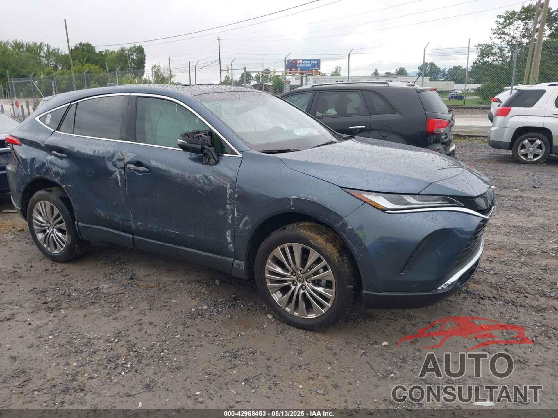 TOYOTA VENZA 2024 - JTEAAAAH8RJ180777