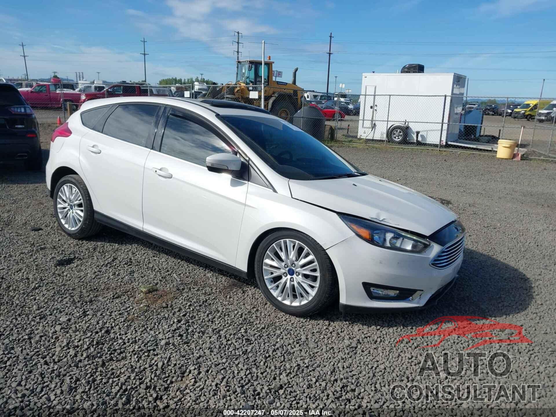 FORD FOCUS 2017 - 1FADP3N24HL308751