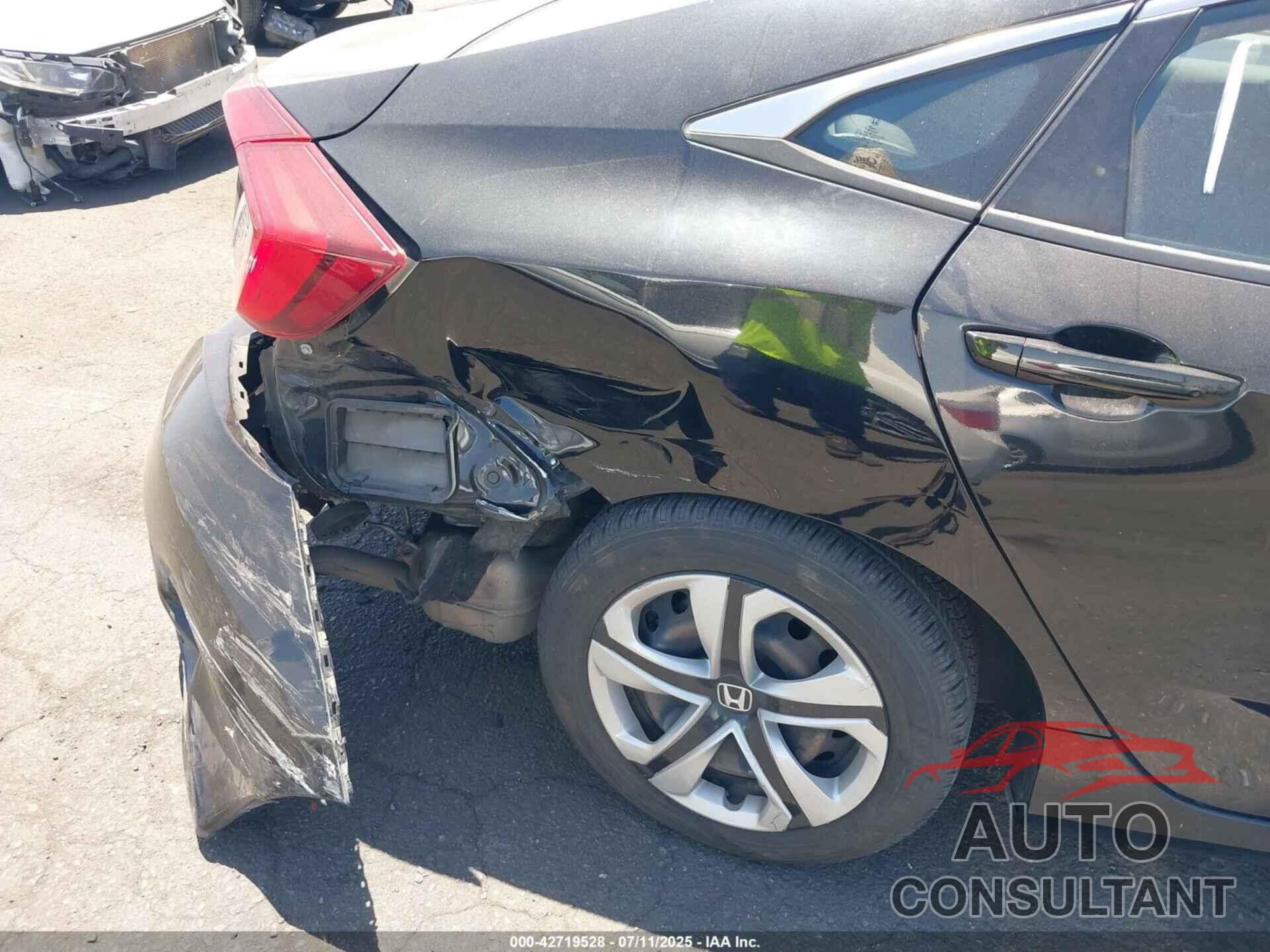 HONDA CIVIC 2017 - 2HGFC2F50HH512396