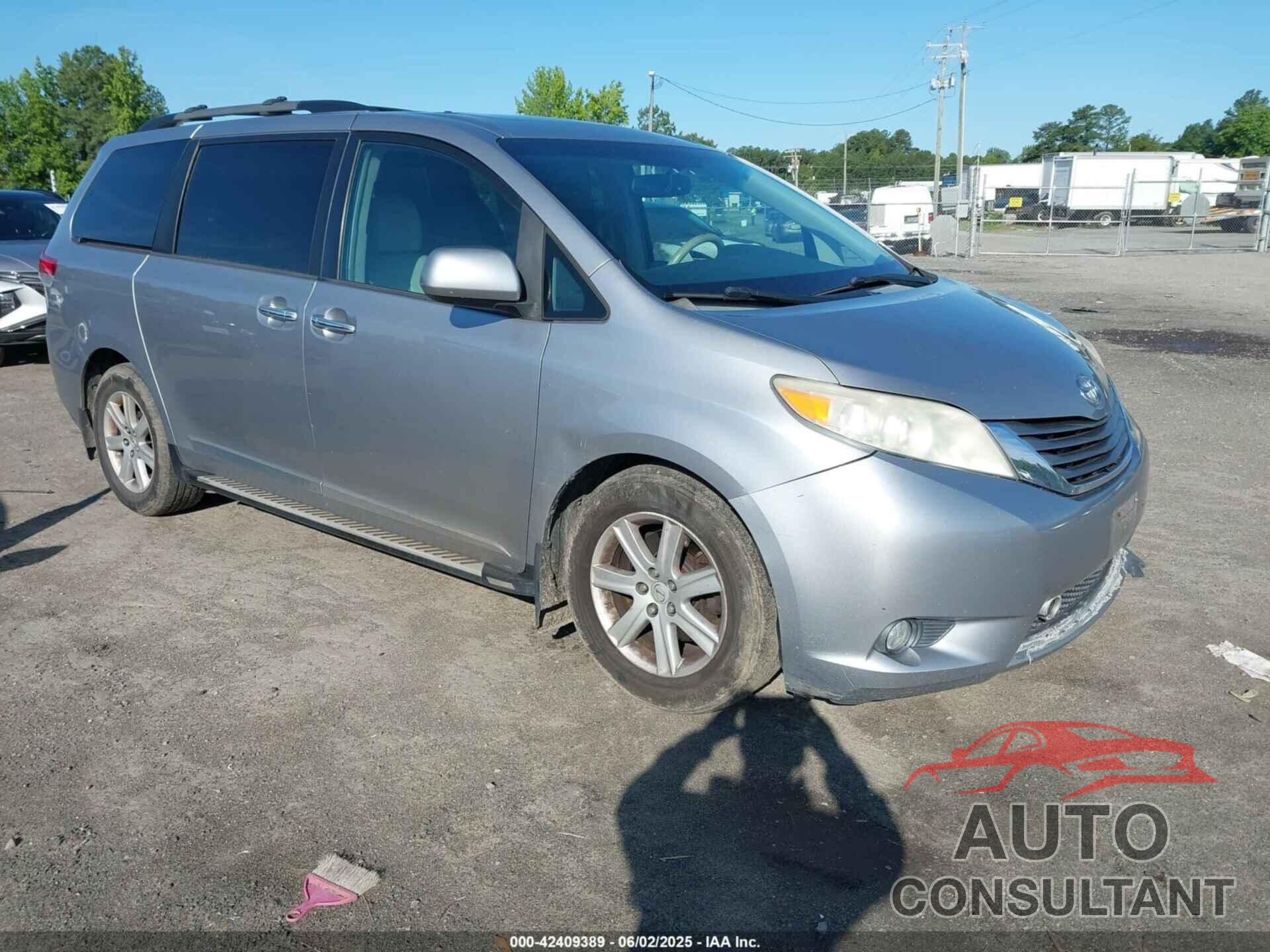 TOYOTA SIENNA 2012 - 5TDDK3DC6CS044409