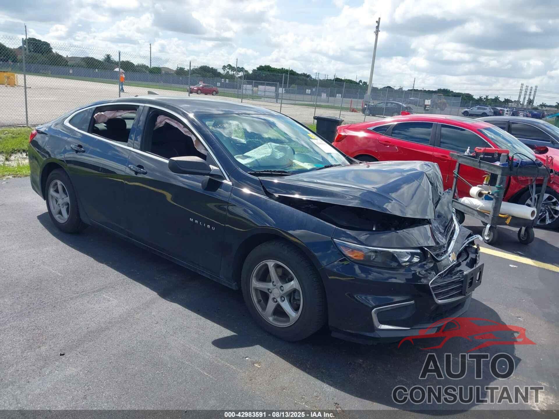 CHEVROLET MALIBU 2017 - 1G1ZB5ST5HF105334