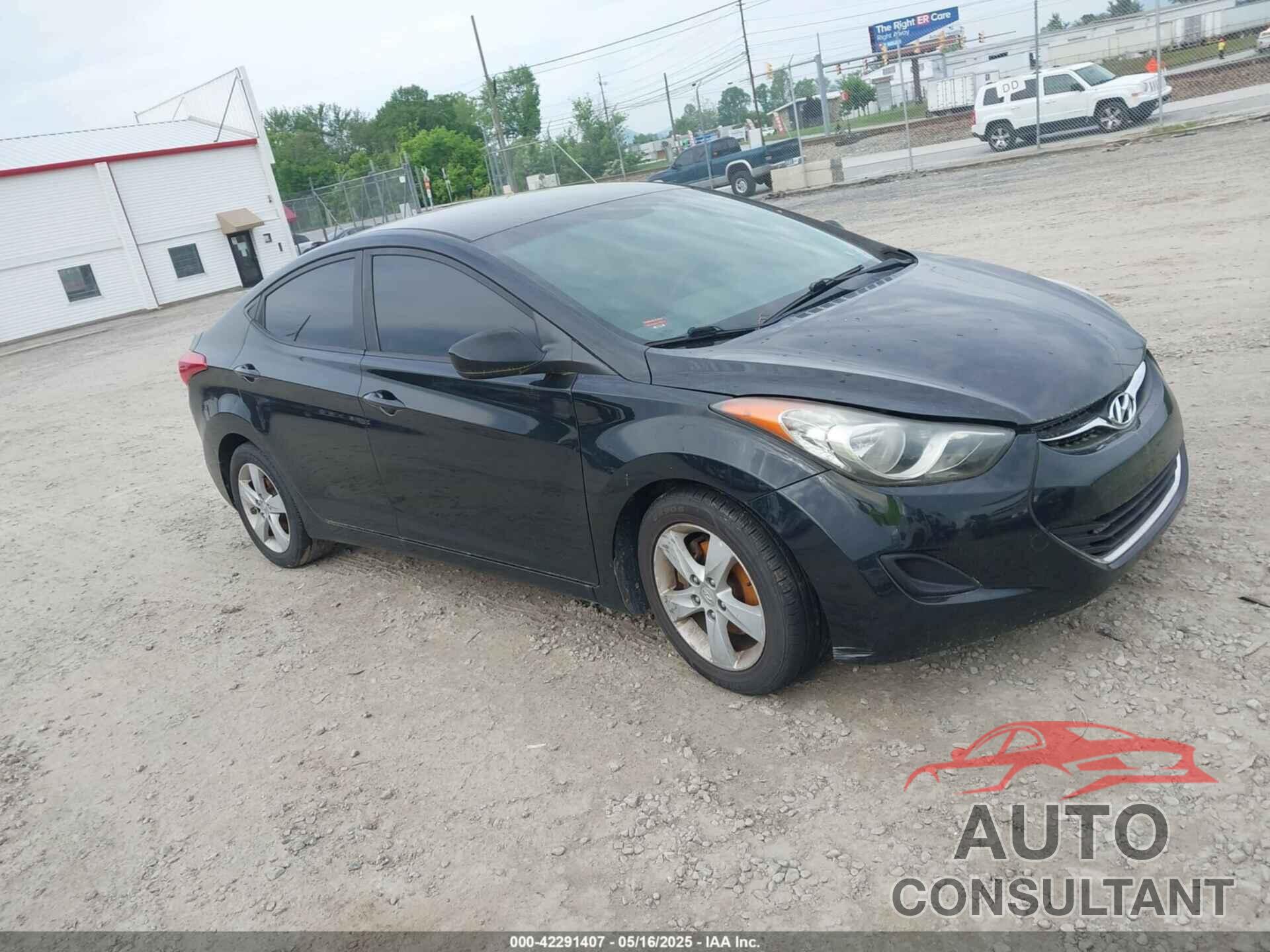 HYUNDAI ELANTRA 2011 - 5NPDH4AE2BH013110