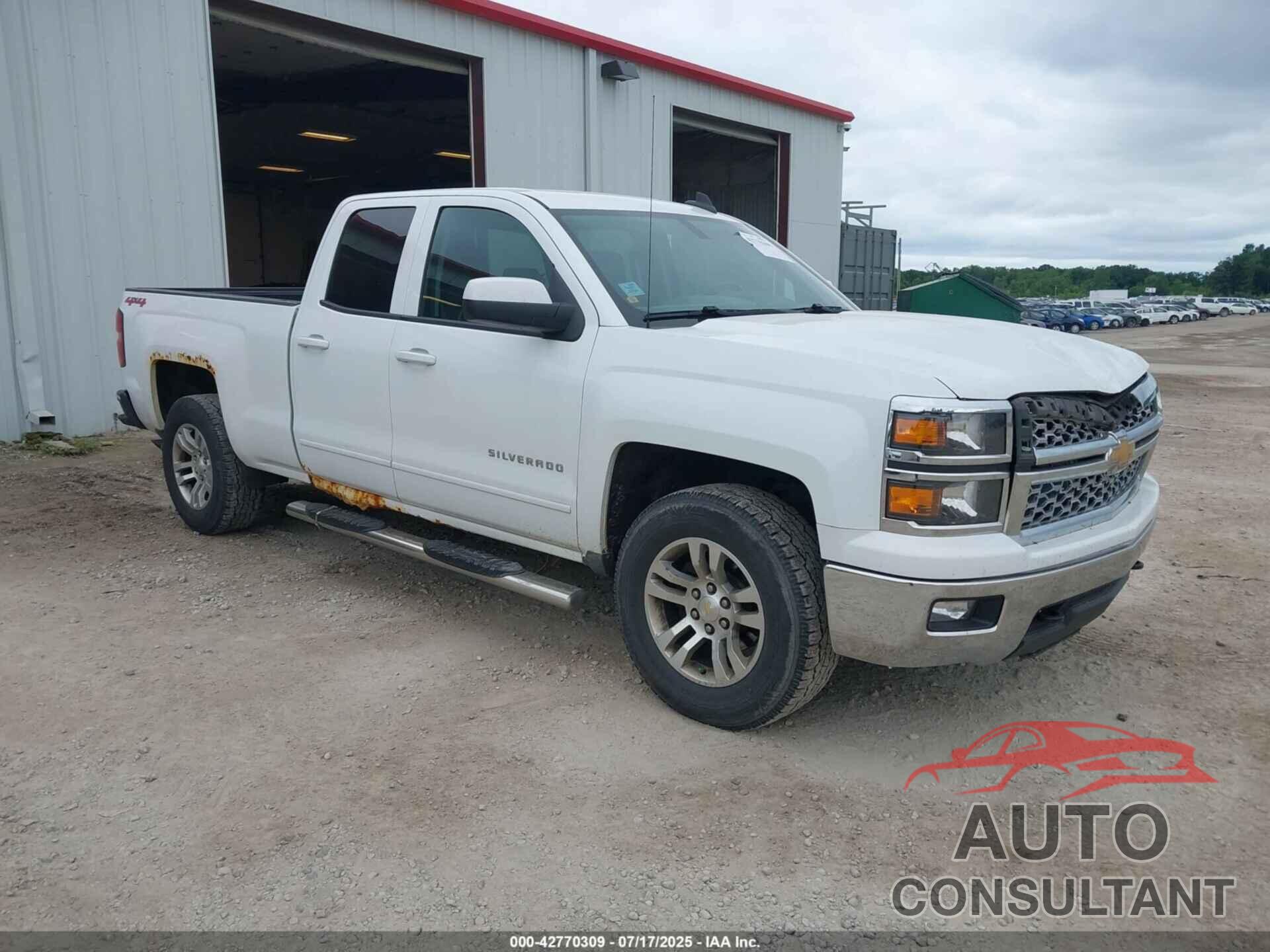 CHEVROLET SILVERADO 1500 2015 - 1GCVKREC6FZ423239