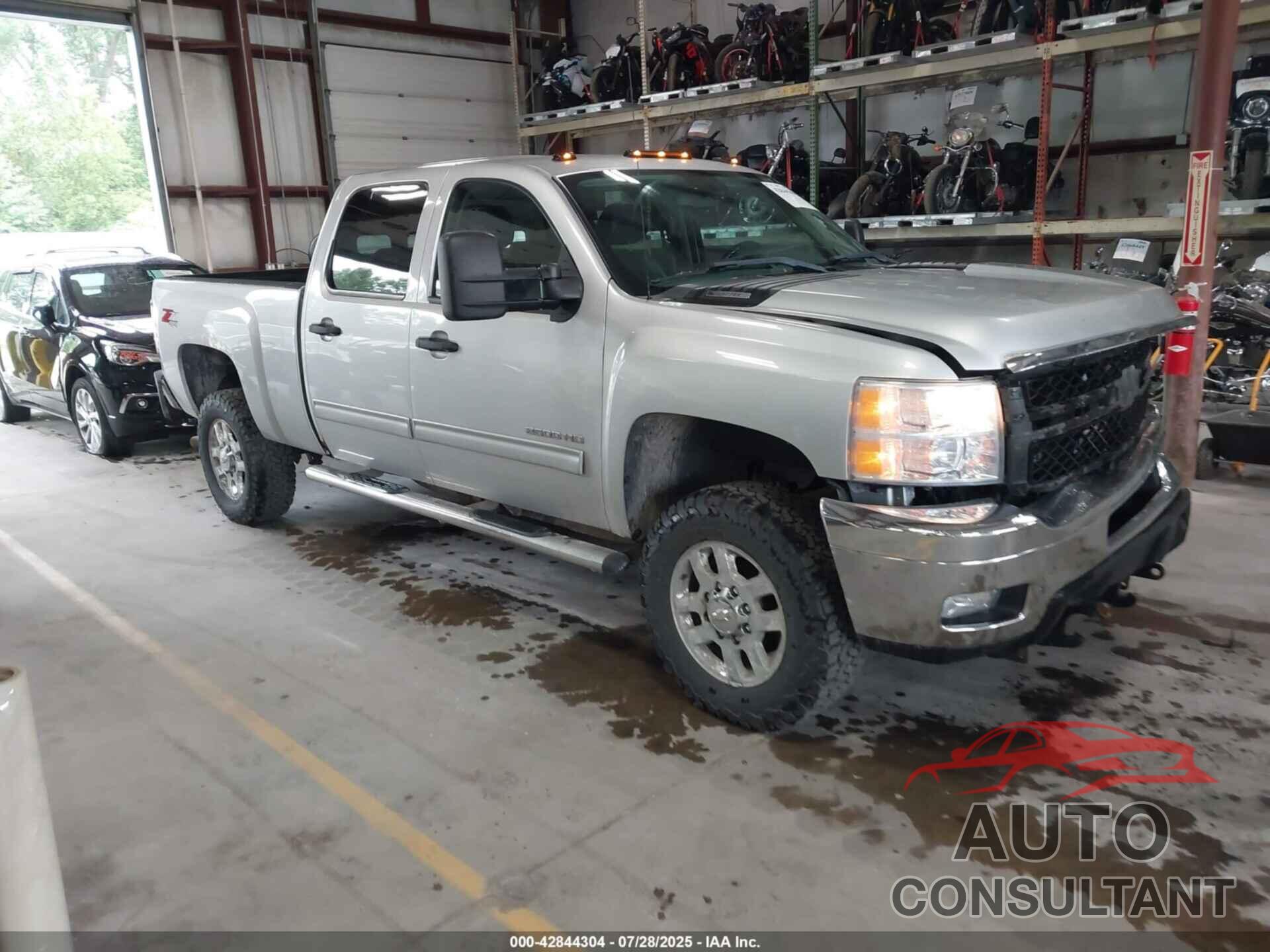 CHEVROLET SILVERADO 2500HD 2011 - 1GC1KXCG5BF104709