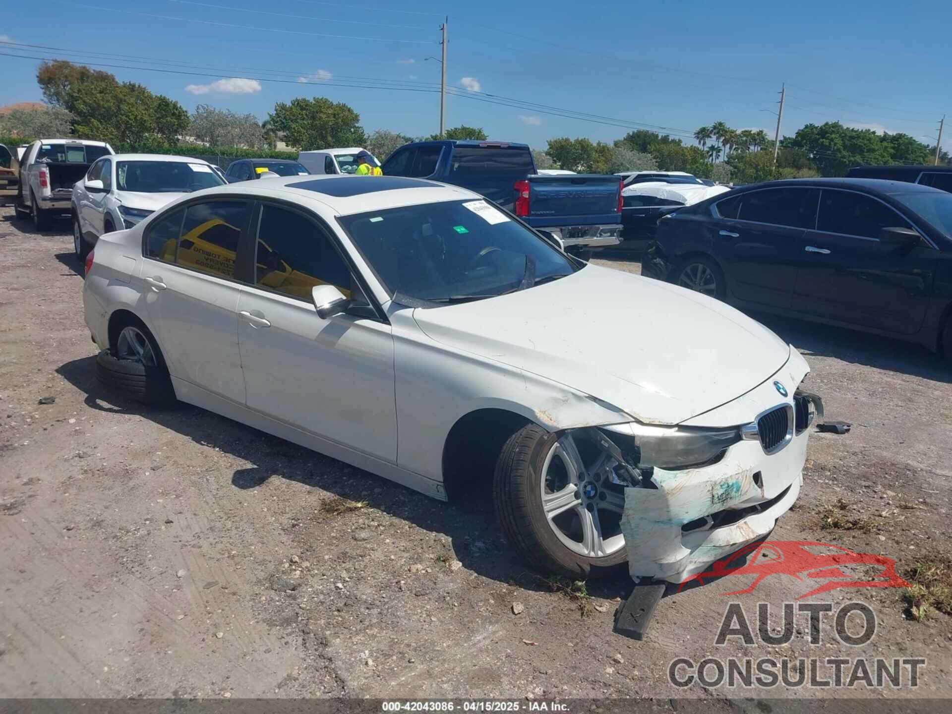BMW 320I 2014 - WBA3B1C51EK131063