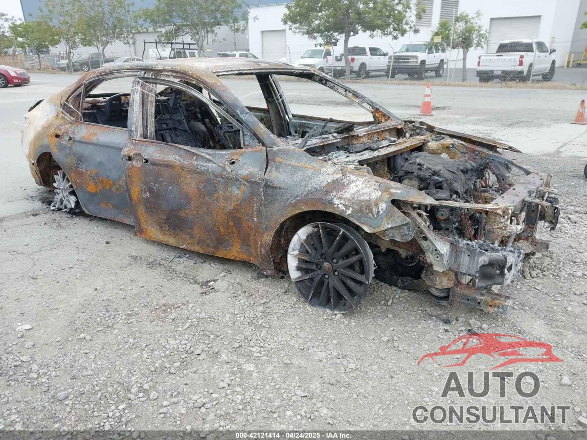 TOYOTA CAMRY 2024 - 4T1G11AK9RU872518