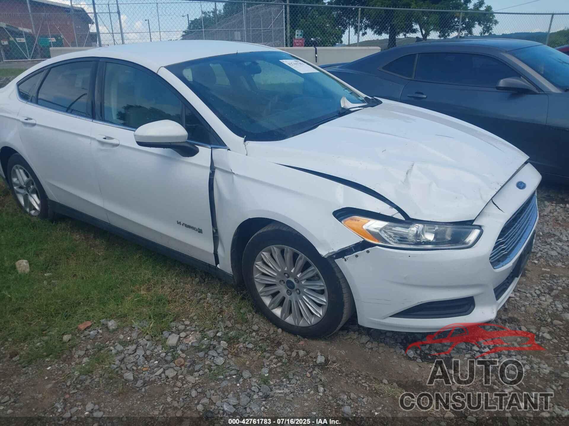 FORD FUSION HYBRID 2014 - 3FA6P0UUXER360070