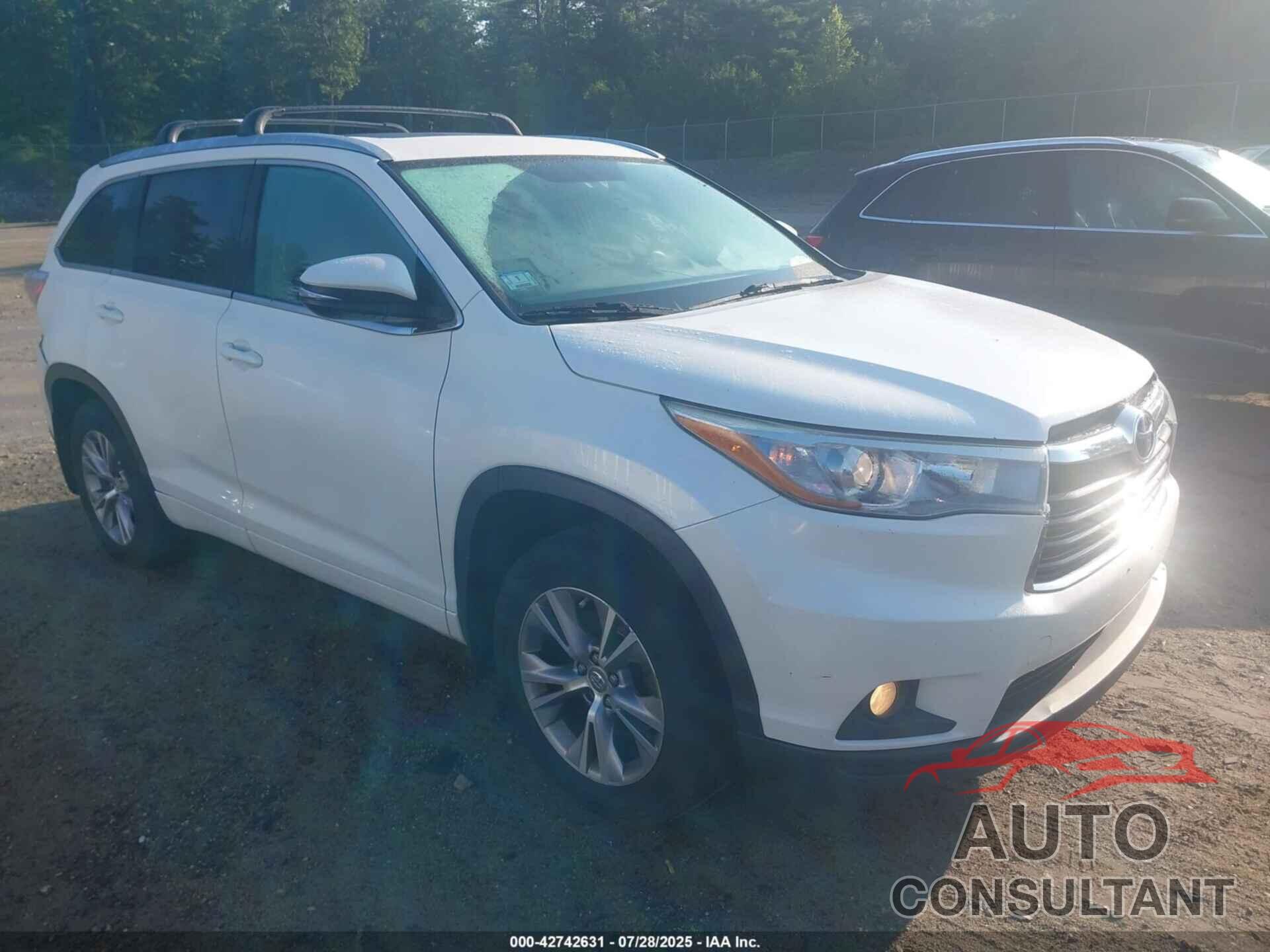 TOYOTA HIGHLANDER 2015 - 5TDJKRFH8FS109182