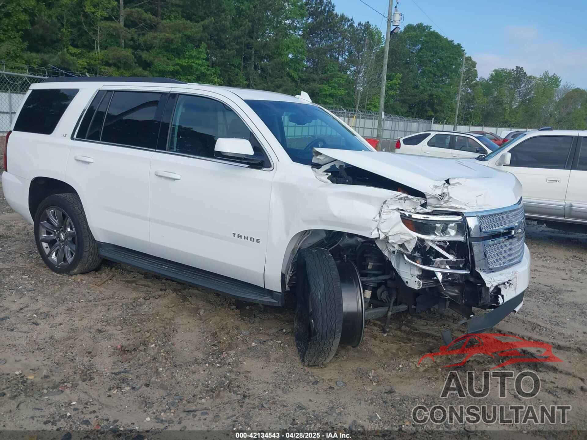 CHEVROLET TAHOE 2018 - 1GNSCBKC9JR360617