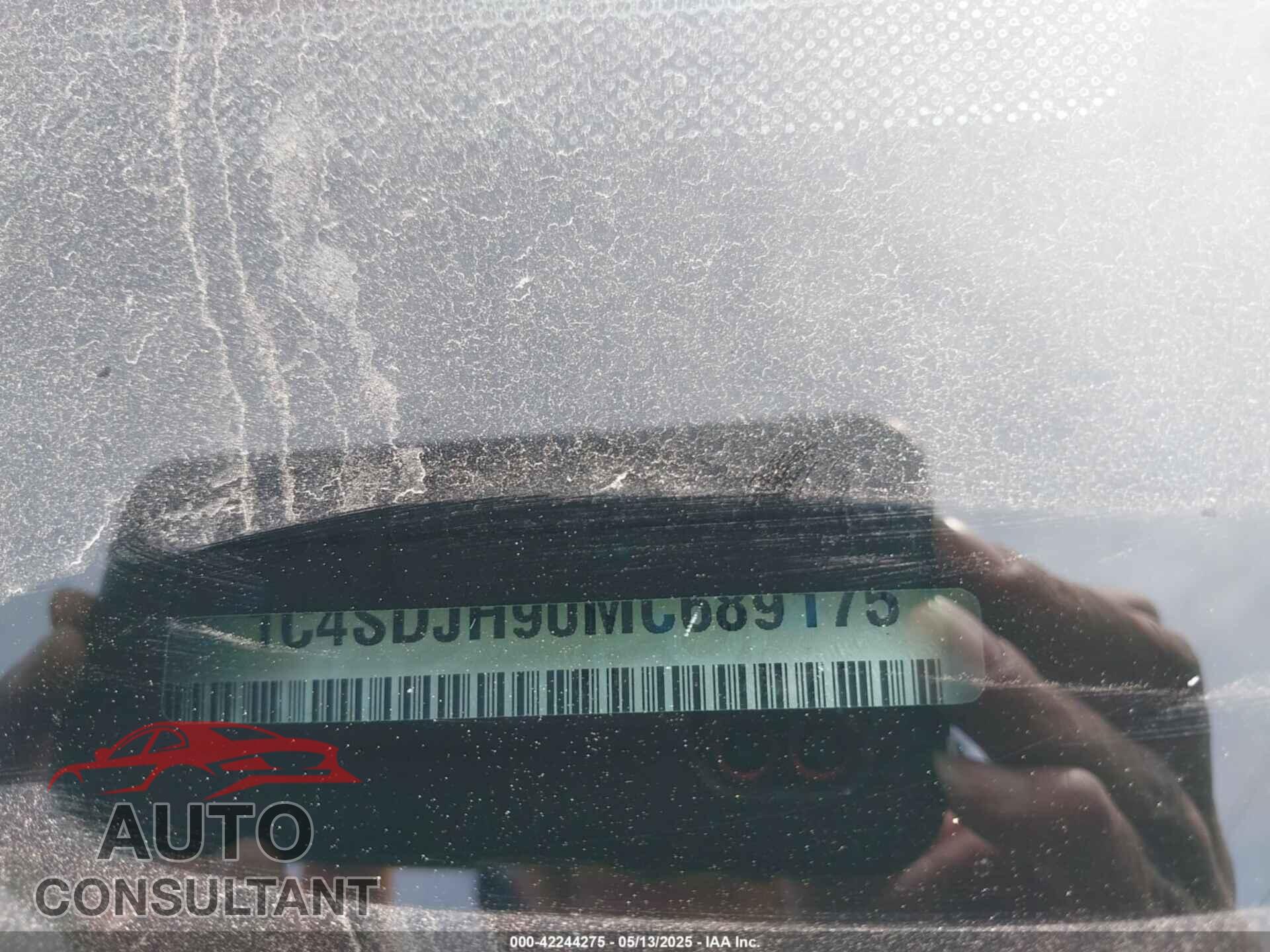 DODGE DURANGO 2021 - 1C4SDJH90MC689175