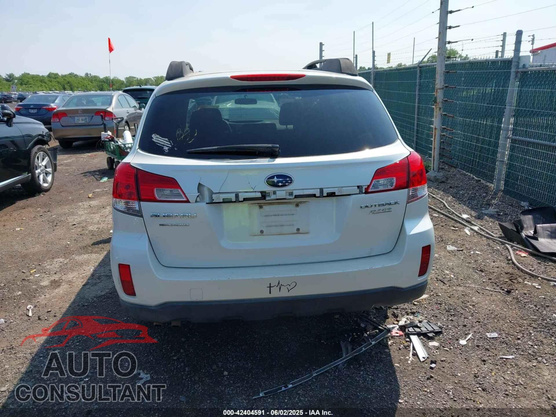 SUBARU OUTBACK 2010 - 4S4BRBBC3A3332267
