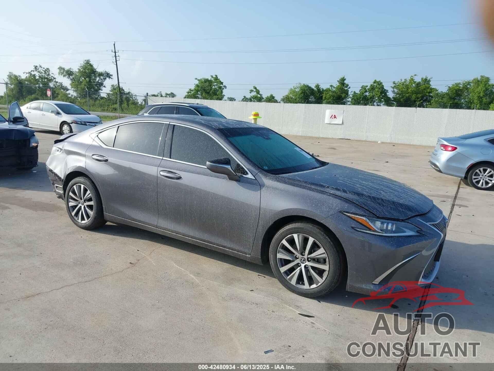 LEXUS ES 350 2020 - 58ACZ1B13LU079910