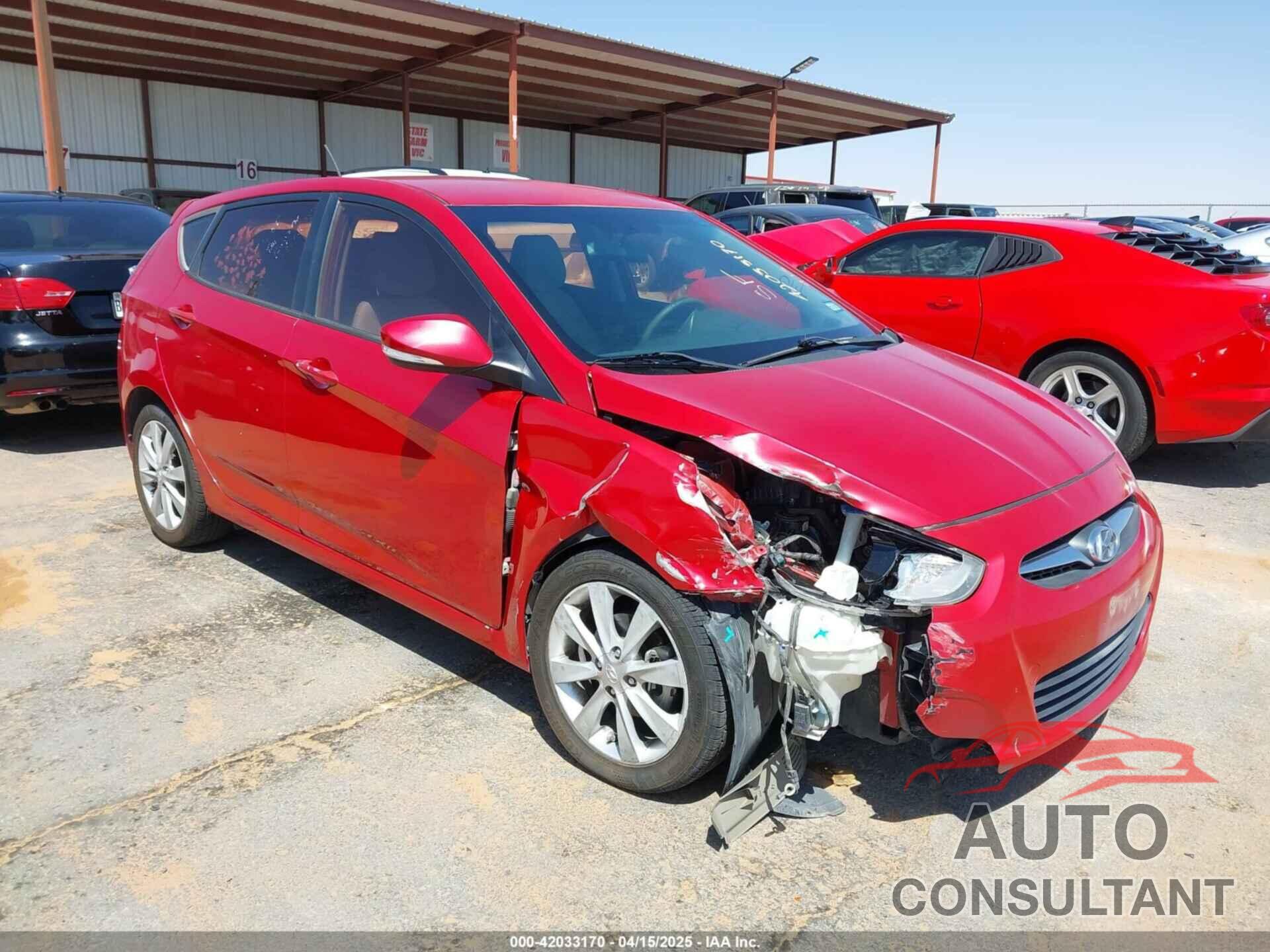 HYUNDAI ACCENT 2013 - KMHCU5AEXDU121041