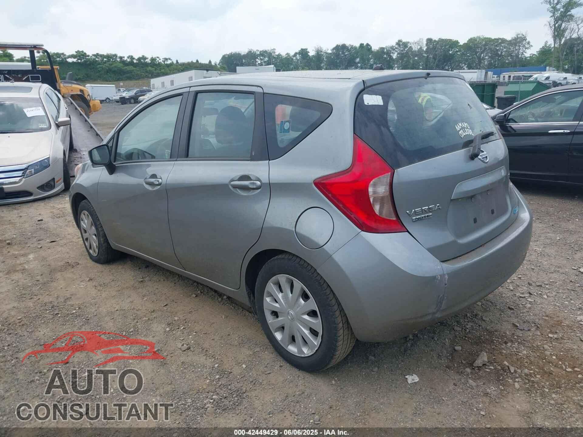 NISSAN VERSA NOTE 2015 - 3N1CE2CP5FL377635