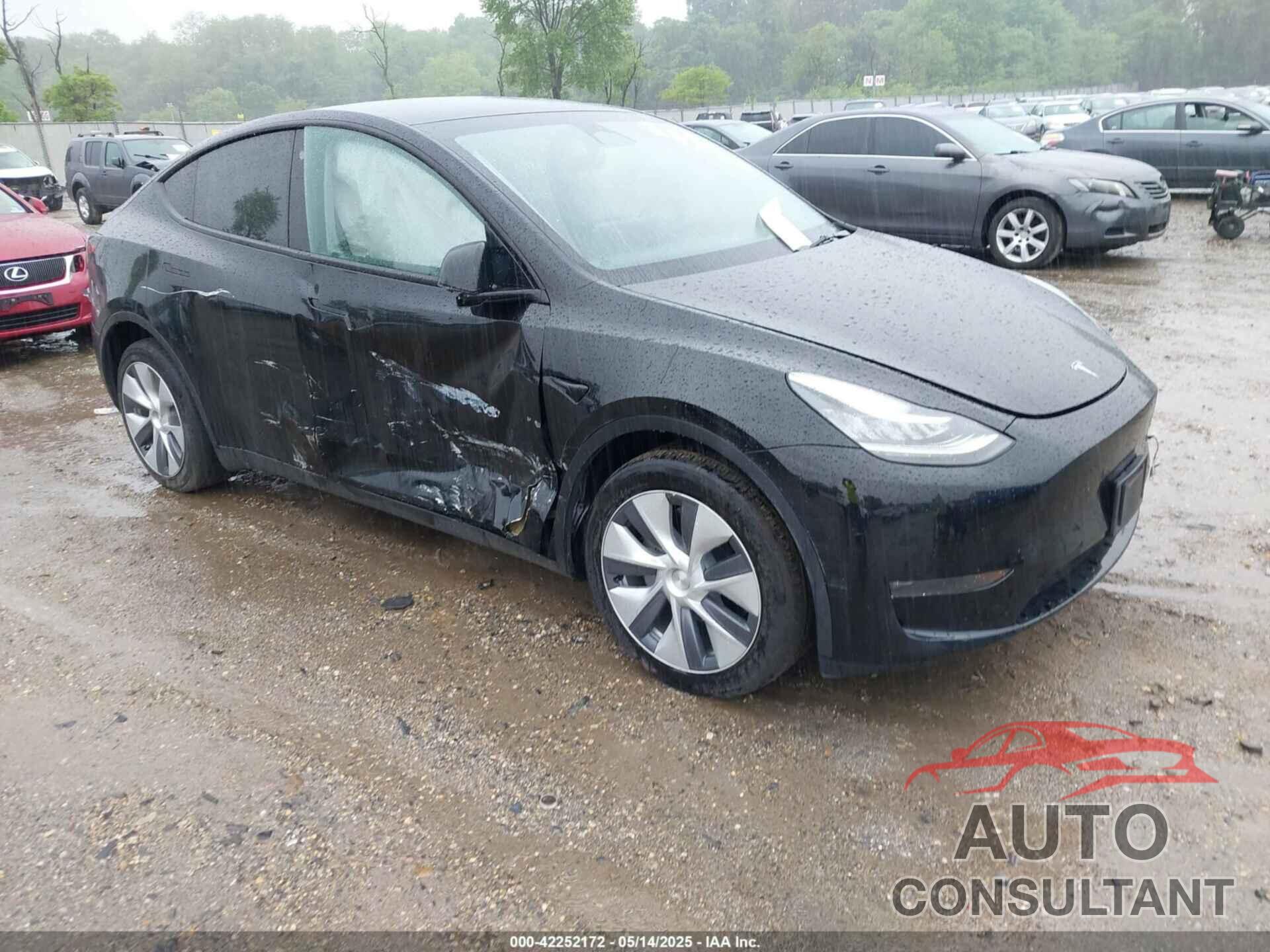TESLA MODEL Y 2023 - 7SAYGDEE2PA105631