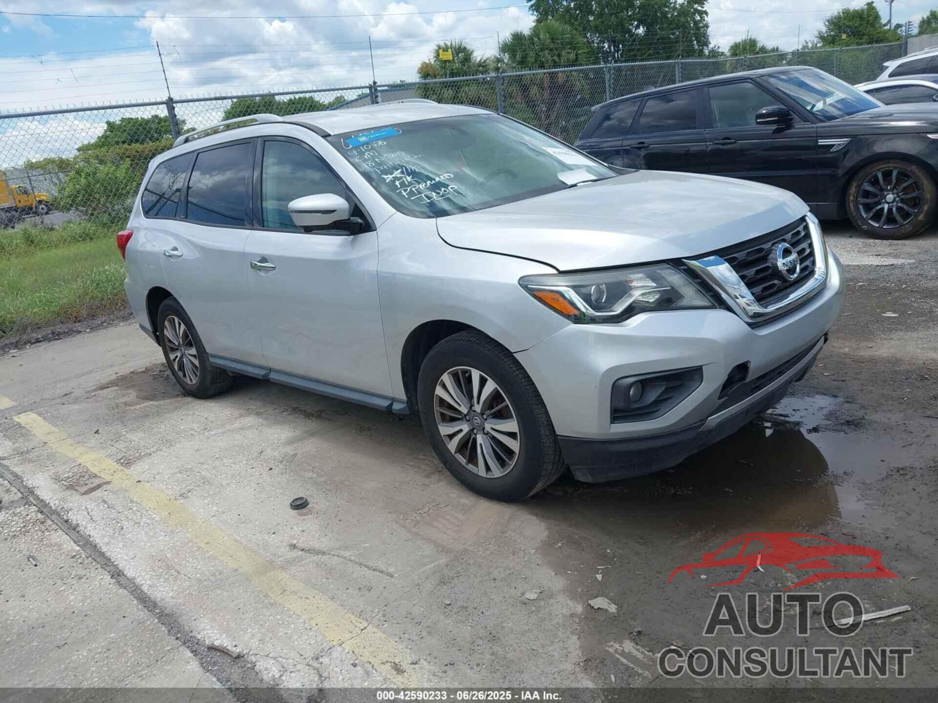 NISSAN PATHFINDER 2018 - 5N1DR2MN8JC610653