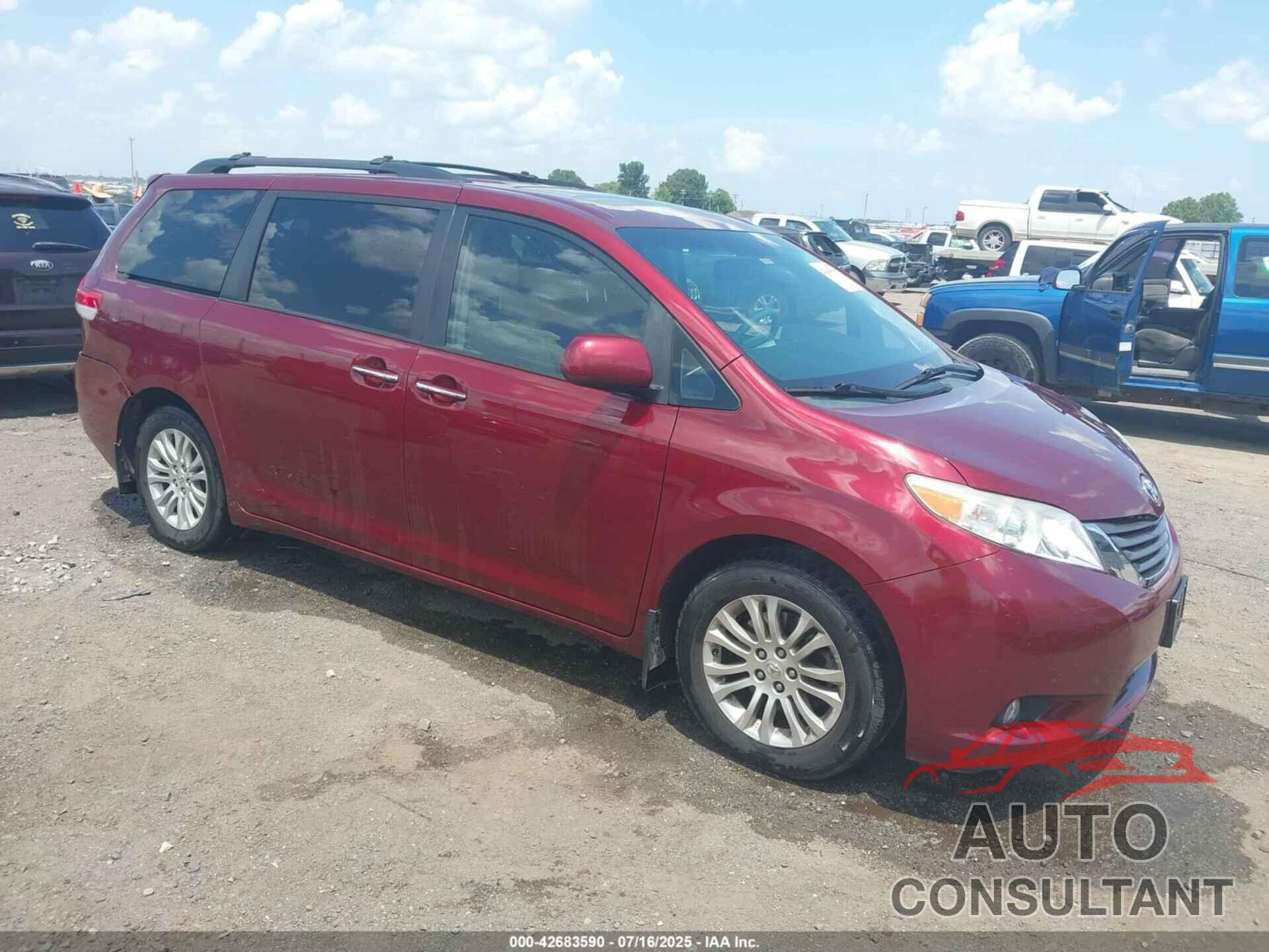 TOYOTA SIENNA 2011 - 5TDYK3DC5BS039279