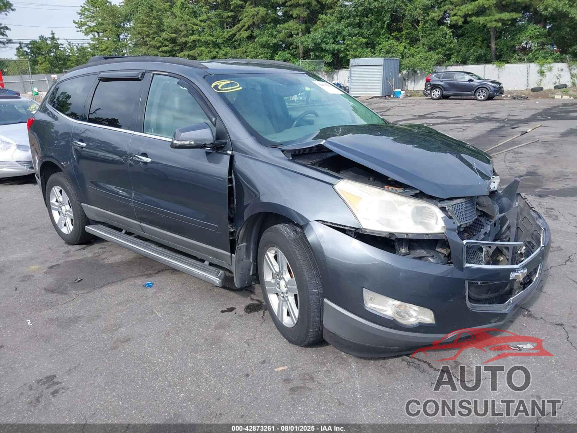 CHEVROLET TRAVERSE 2011 - 1GNKRJED2BJ360844