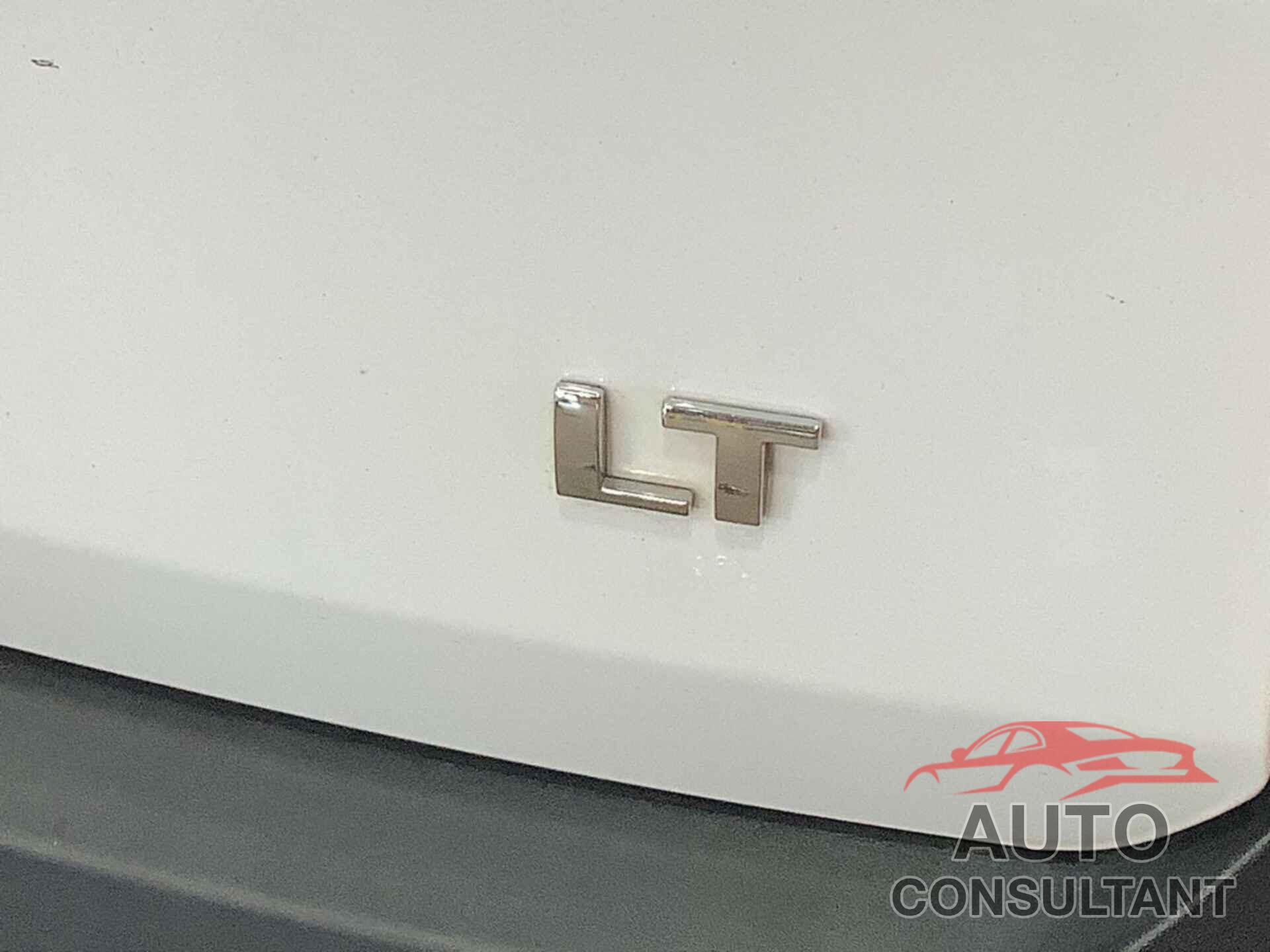 CHEVROLET TRAVERSE 2022 - 1GNERGKWXNJ113470