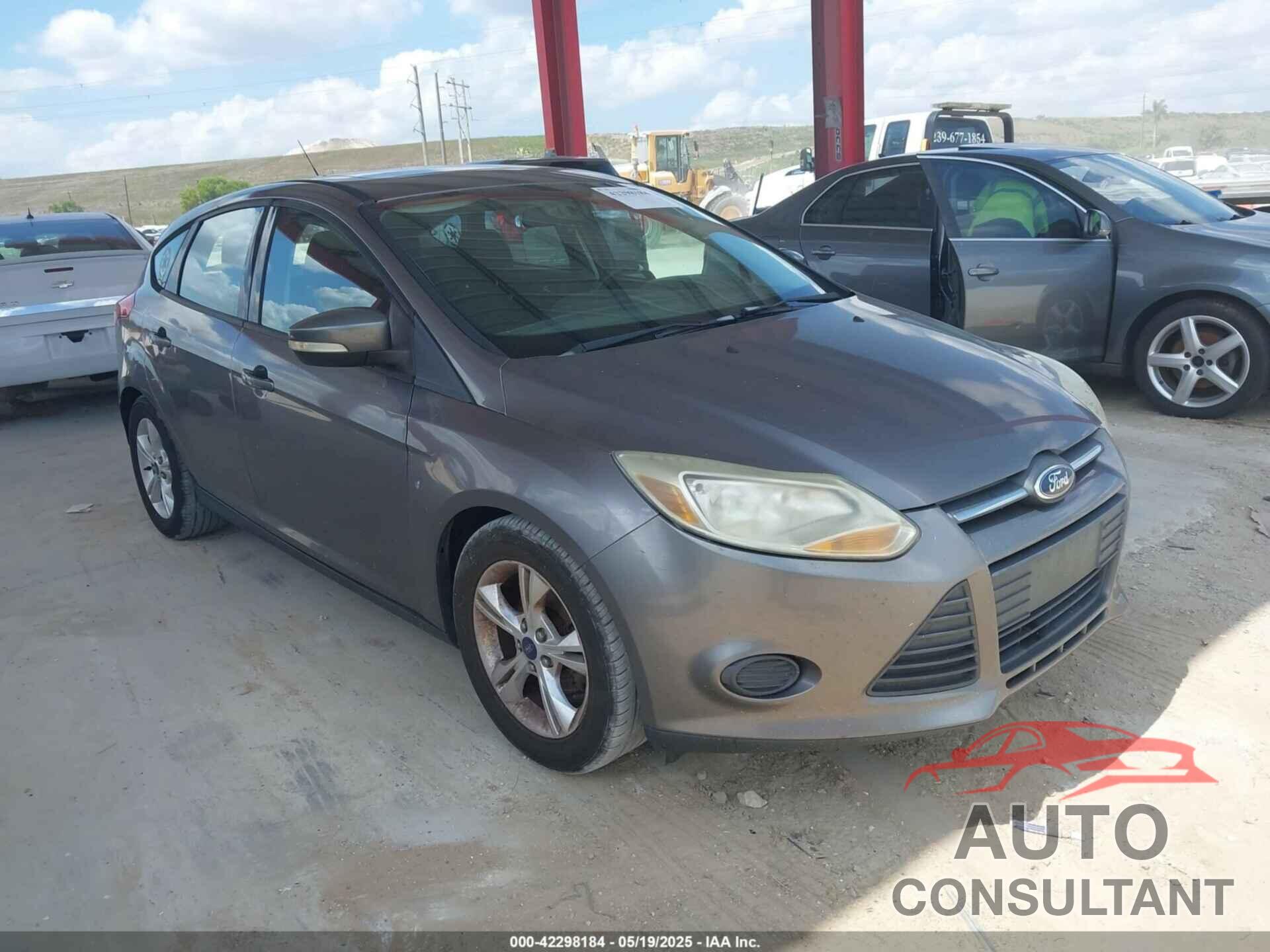 FORD FOCUS 2014 - 1FADP3K26EL277292