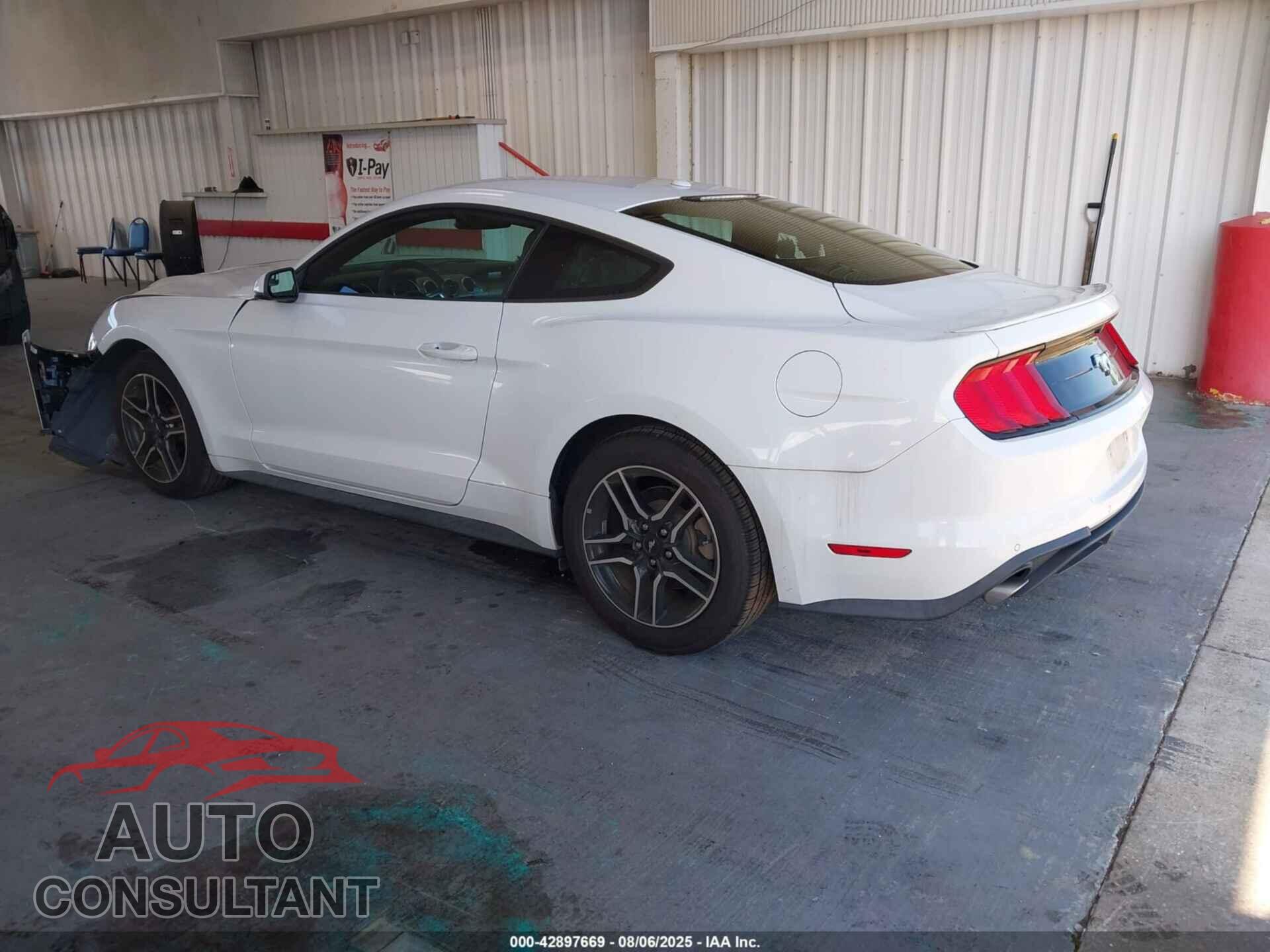 FORD MUSTANG 2018 - 1FA6P8TH7J5115565