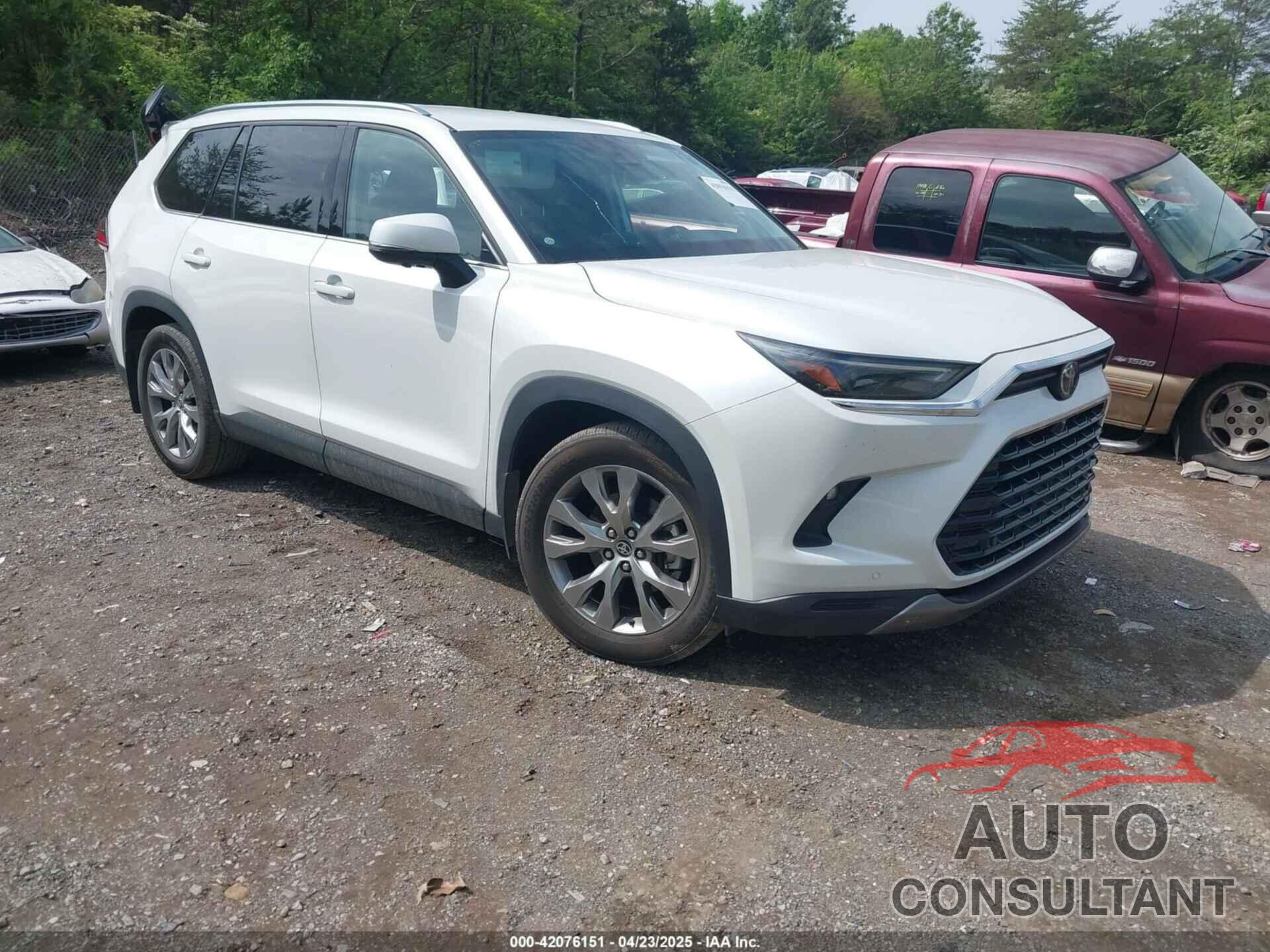 TOYOTA GRAND HIGHLANDER 2024 - 5TDAAAA57RS005269